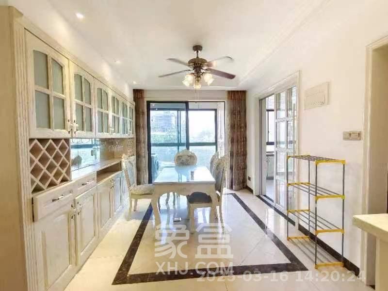 融科东南海  4室2厅2卫    4000.0元/月 融科东南海  4室2厅2卫    4000.0元/月室内图