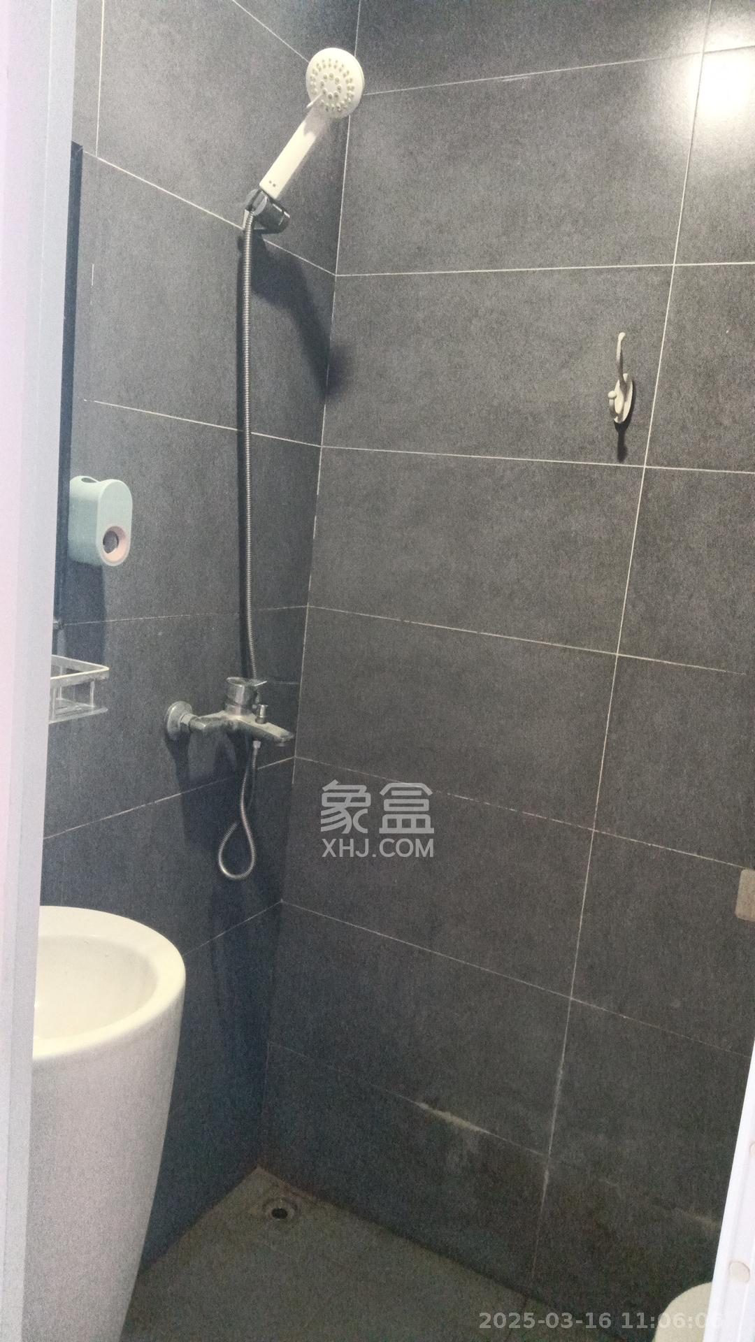 叠彩兰亭 1室1厅1卫 1000.0元/月 叠彩兰亭 1室1厅1卫 1000.0元/月室内图