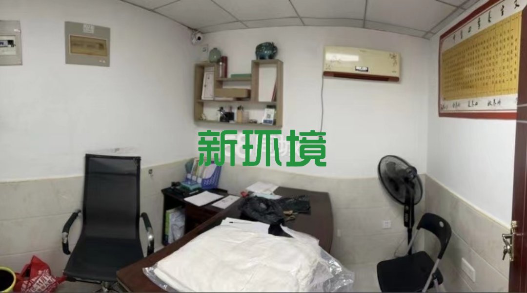 黄金大厦  2室0厅0卫   36.80万客厅