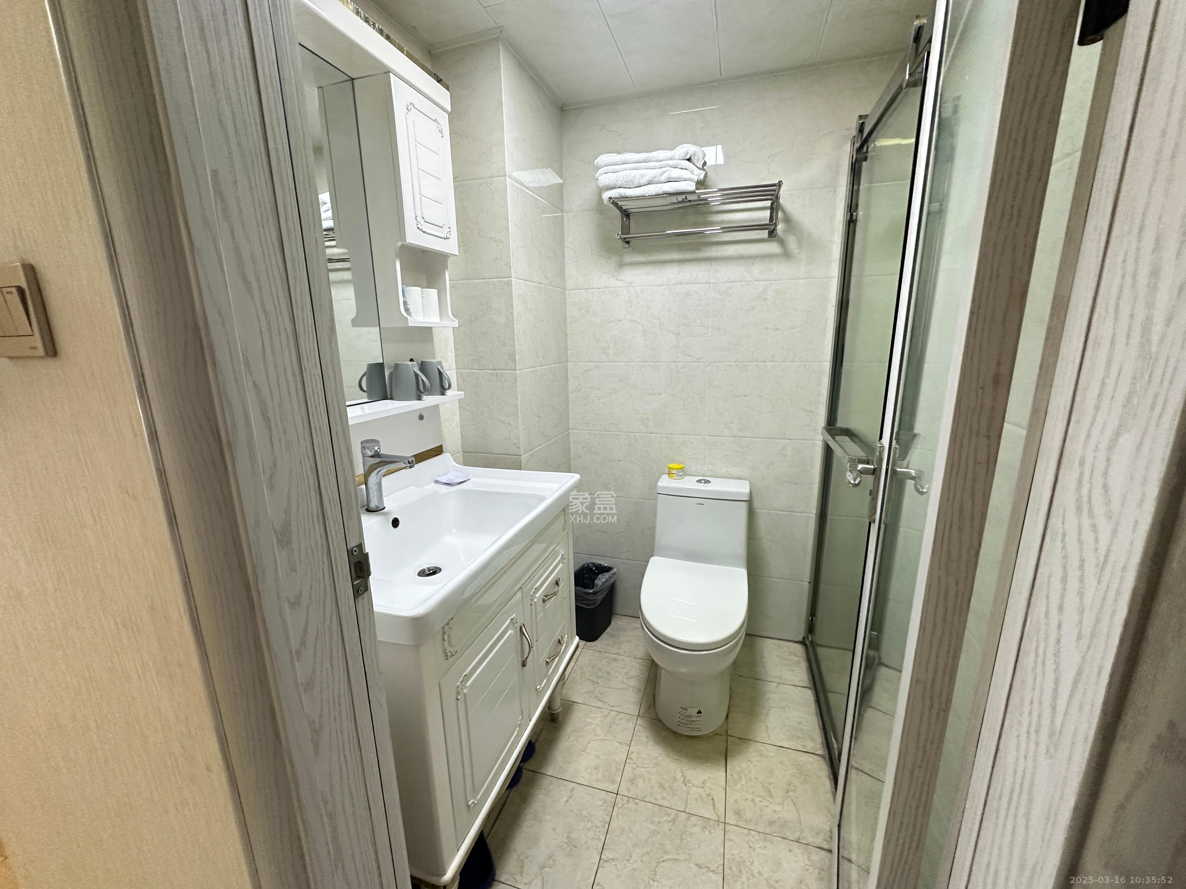 保利国际广场 1室1厅1卫 2600.0元/月 保利国际广场 1室1厅1卫 2600.0元/月室内图