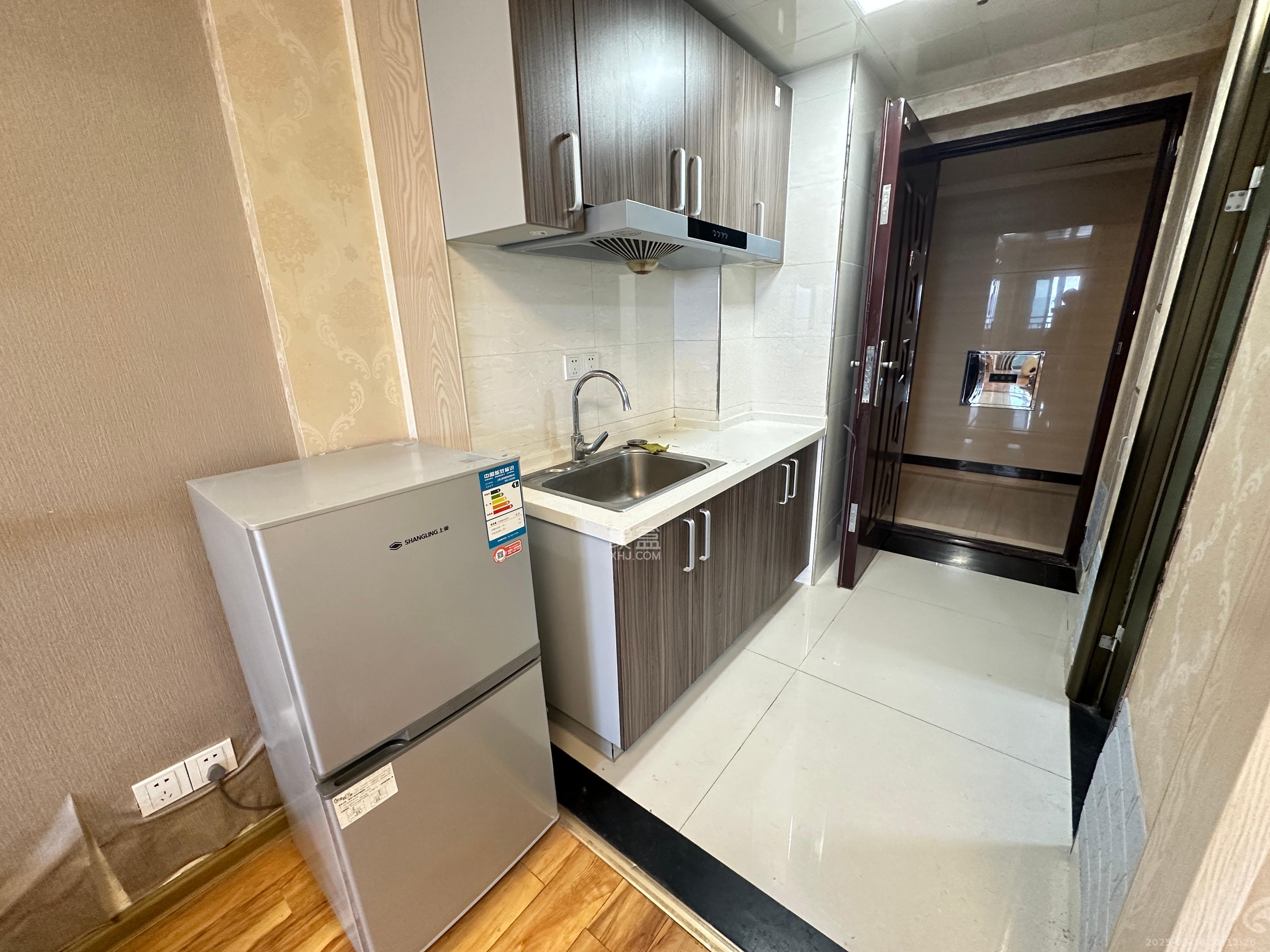 保利国际广场 1室1厅1卫 2600.0元/月 保利国际广场 1室1厅1卫 2600.0元/月室内图