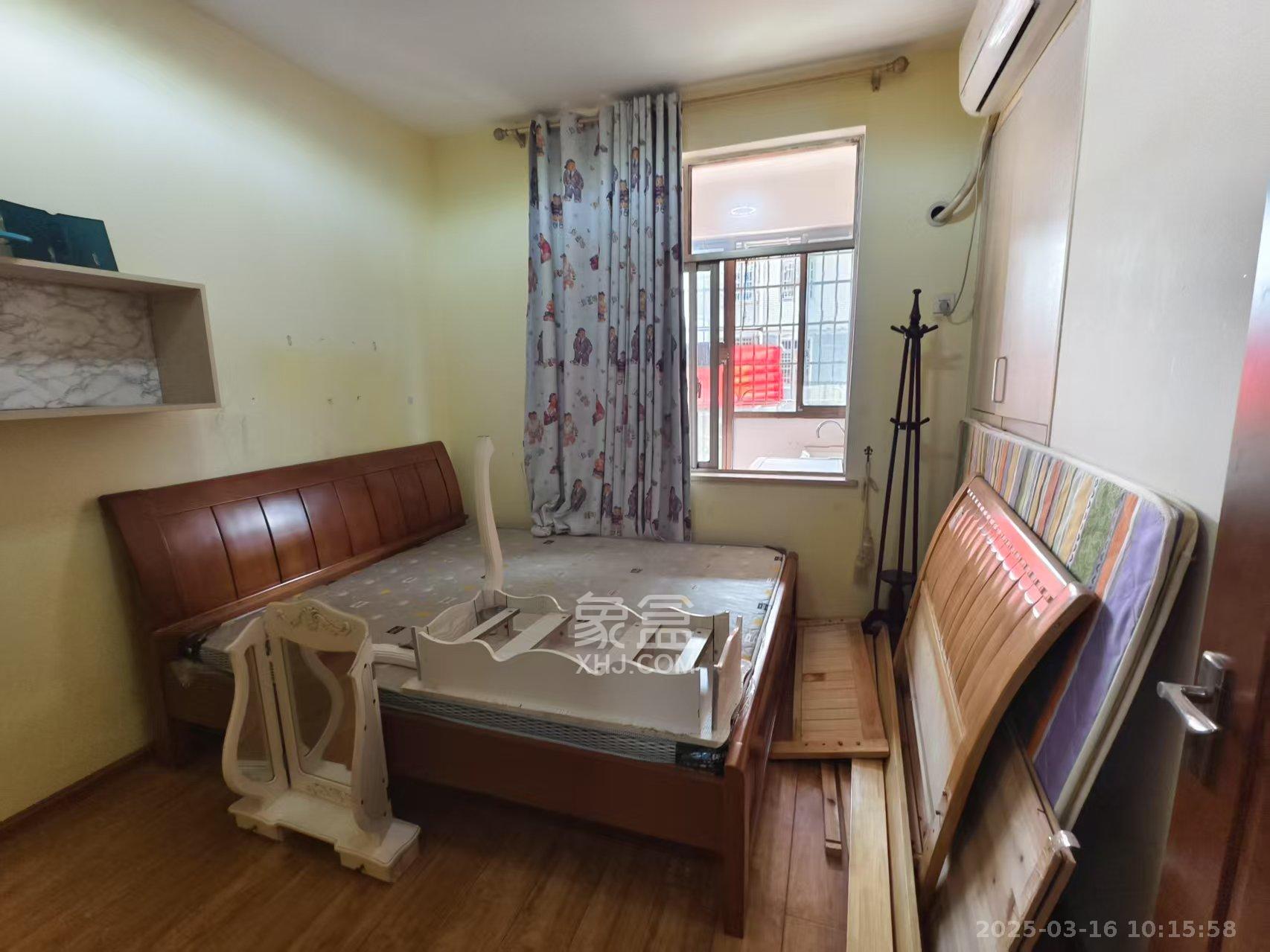 黄鹤小区3片 3室2厅1卫 1900.0元/月 黄鹤小区3片 3室2厅1卫 1900.0元/月室内图