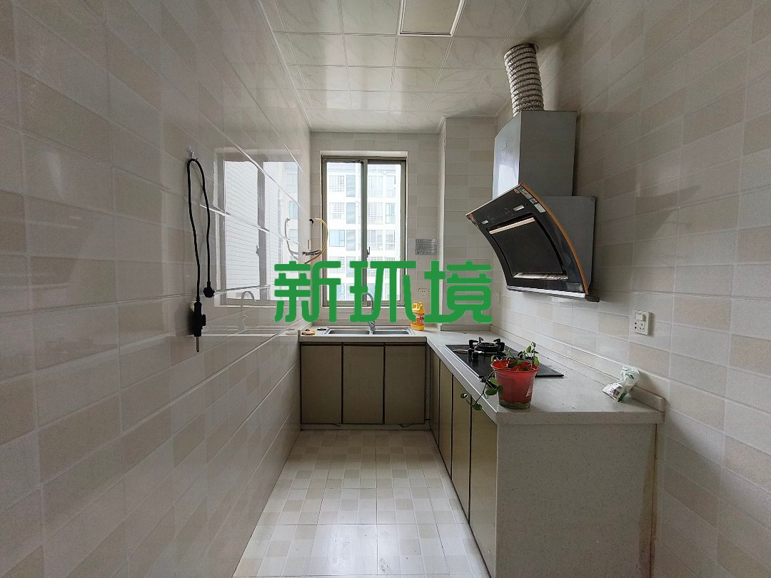 维港御景湾  3室2厅2卫   69.00万客厅
