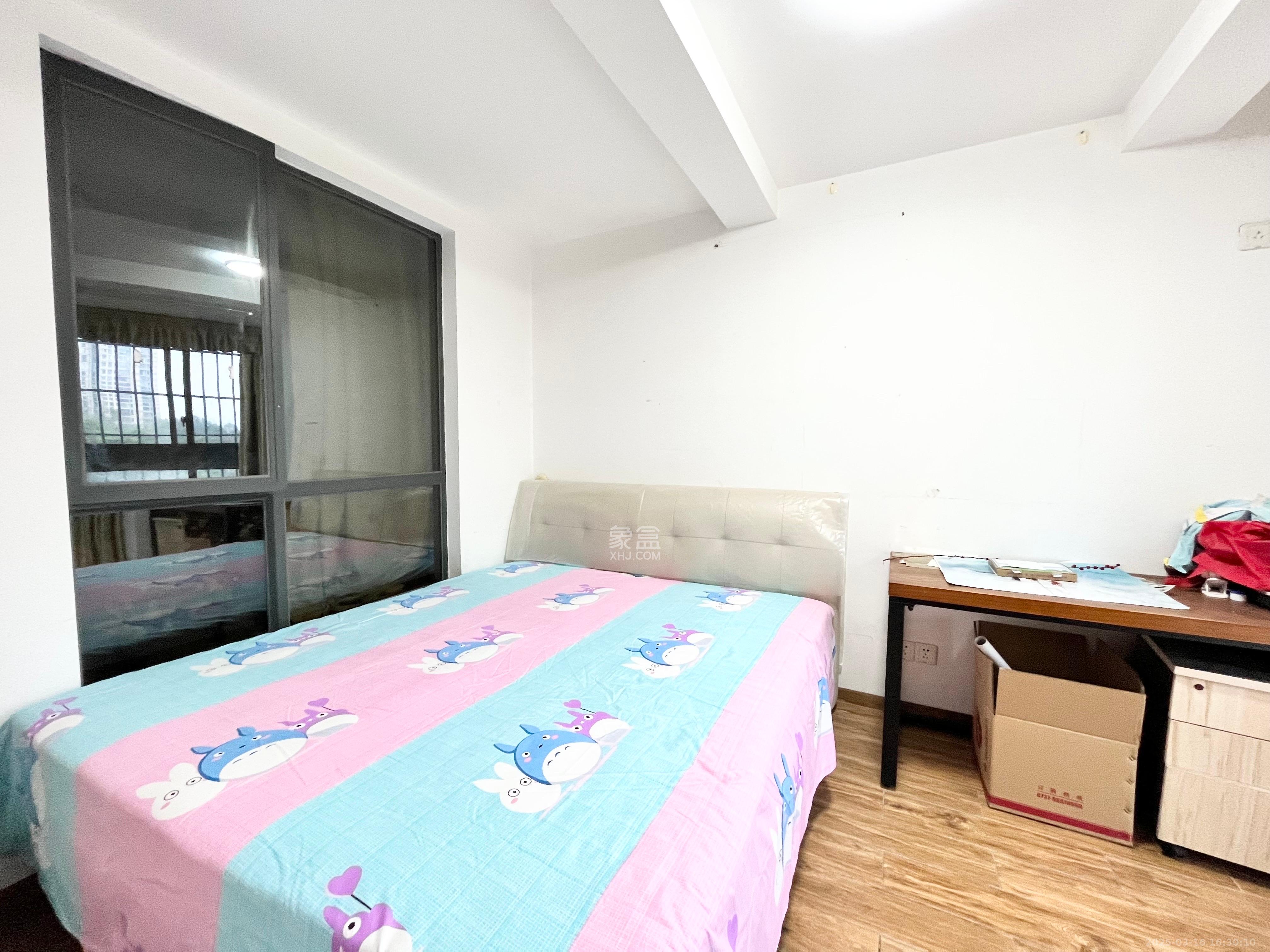 保利麓谷林语C区  4室2厅1卫   3500.00元/月室内图