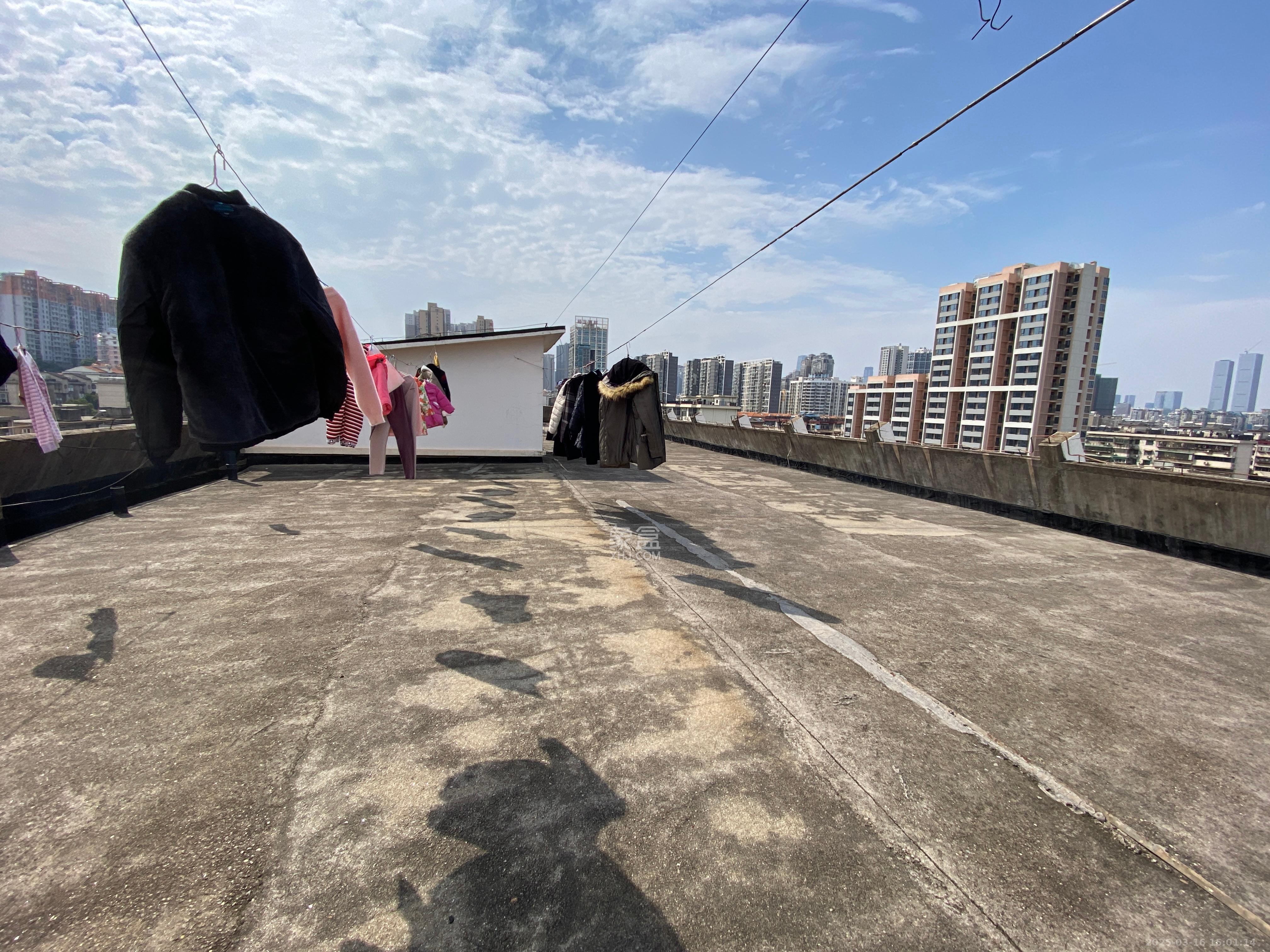 狮子山二片  2室1厅1卫   1500.00元/月室内图