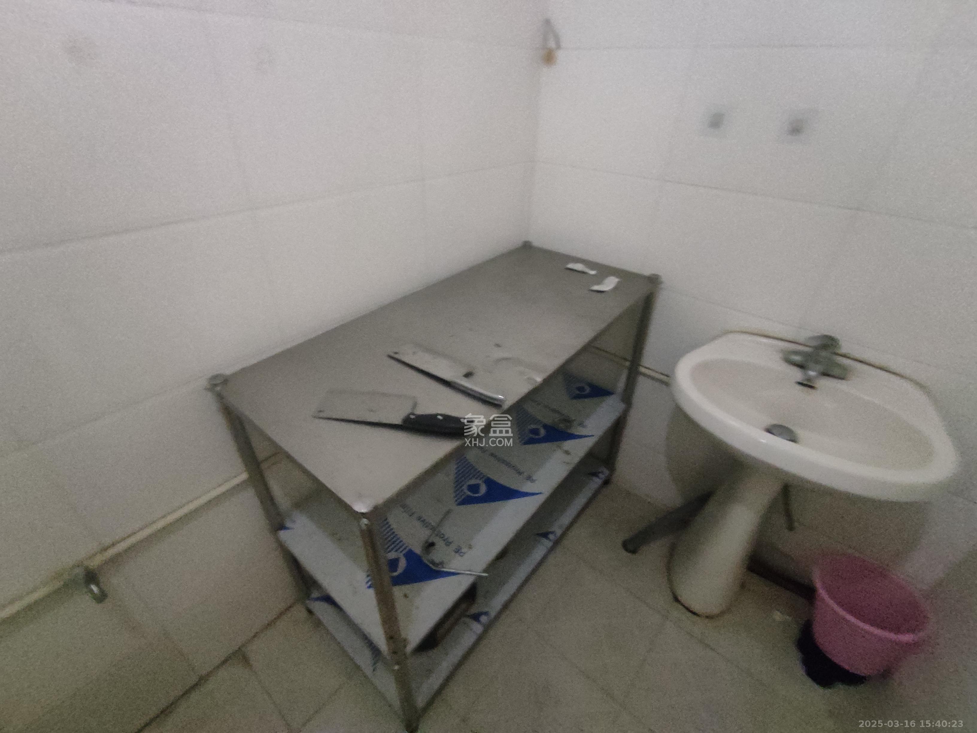 千喜华城   50.0㎡      1200.0元/月室内图