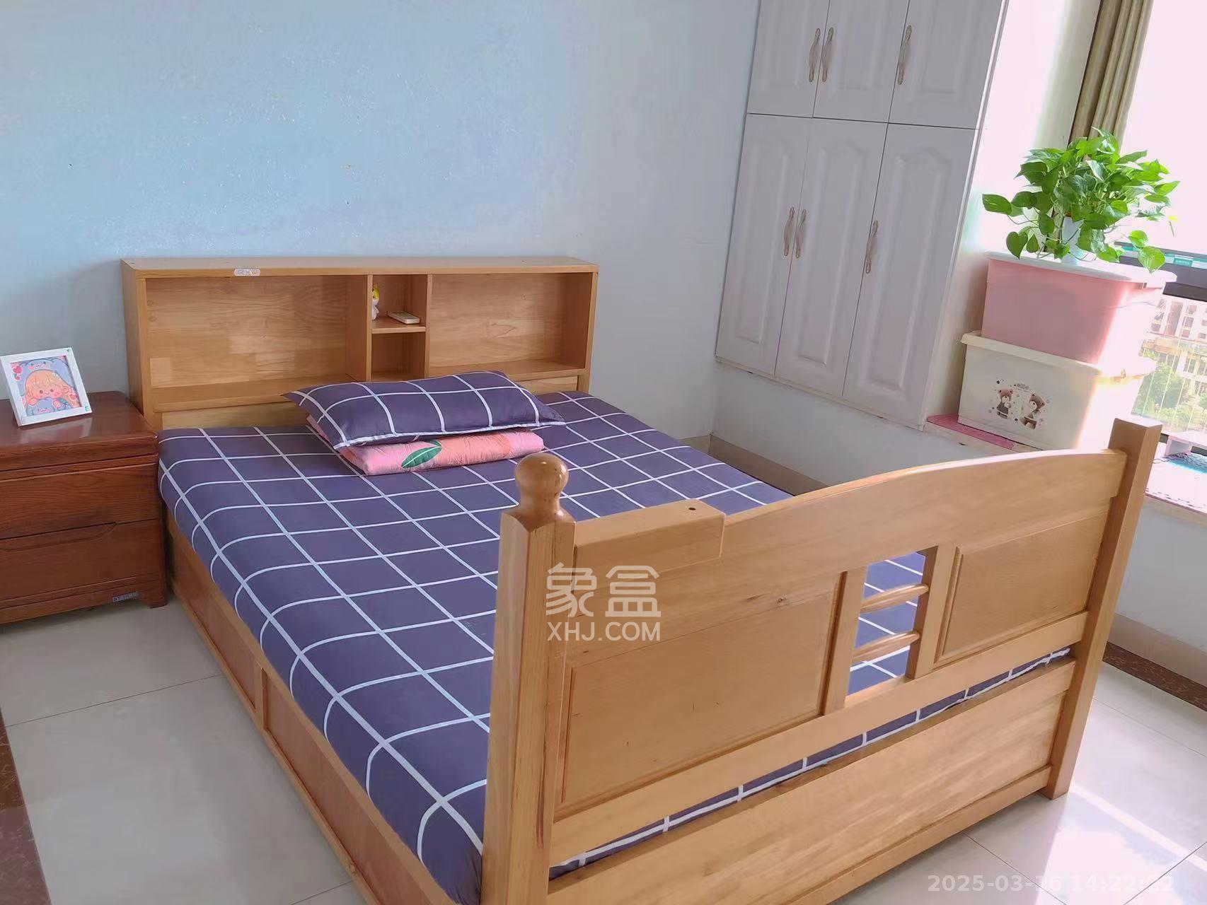 东岸城邦  3室2厅2卫   2300.00元/月