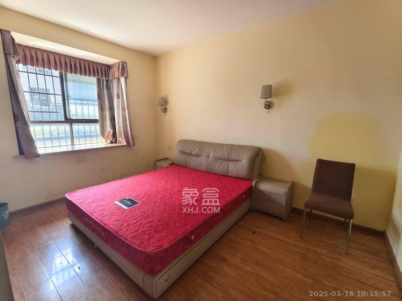 黄鹤小区3片 3室2厅1卫 1900.0元/月 黄鹤小区3片 3室2厅1卫 1900.0元/月室内图