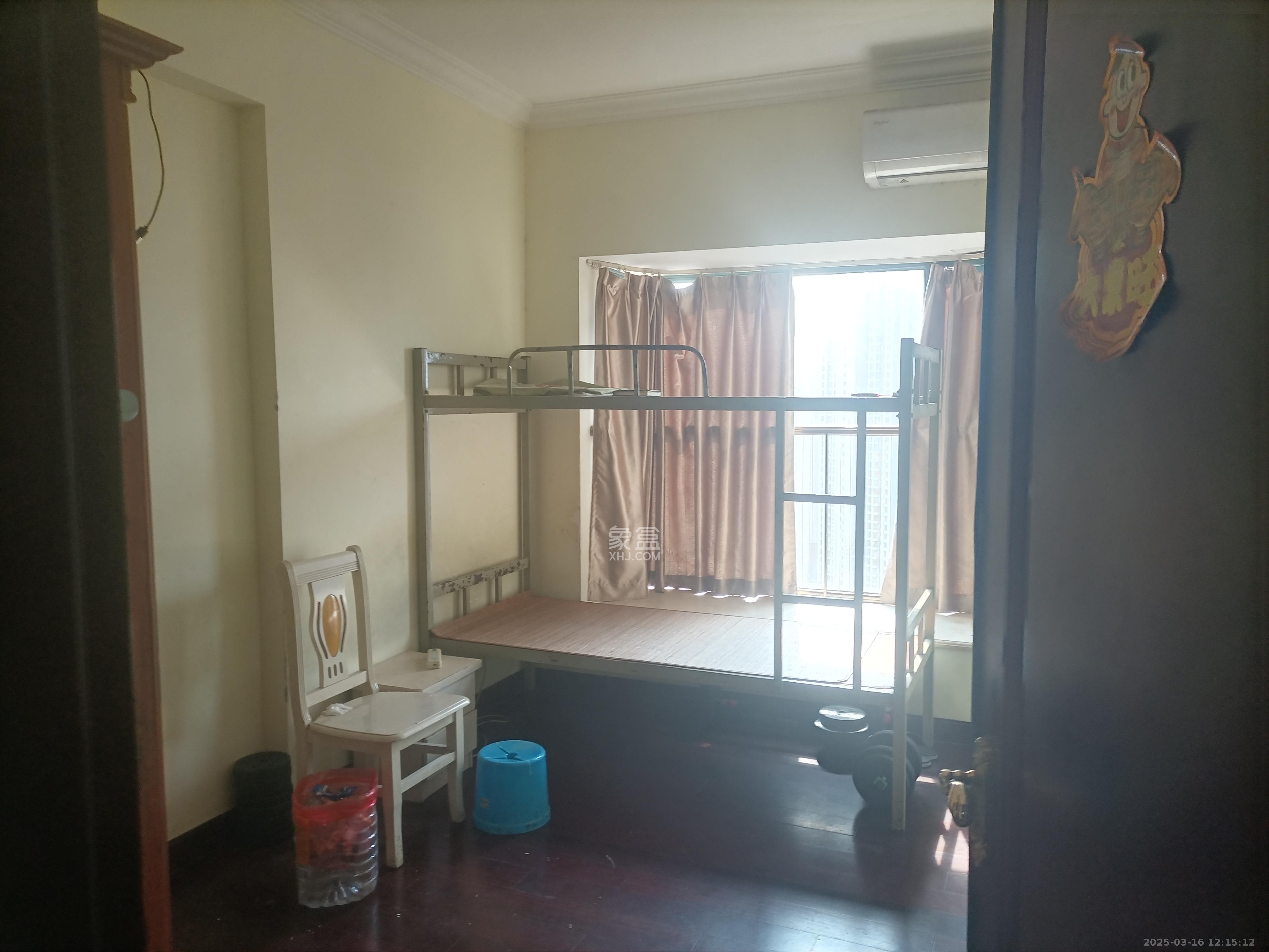 恒大绿洲 3室2厅2卫 2400.0元/月 恒大绿洲 3室2厅2卫 2400.0元/月室内图