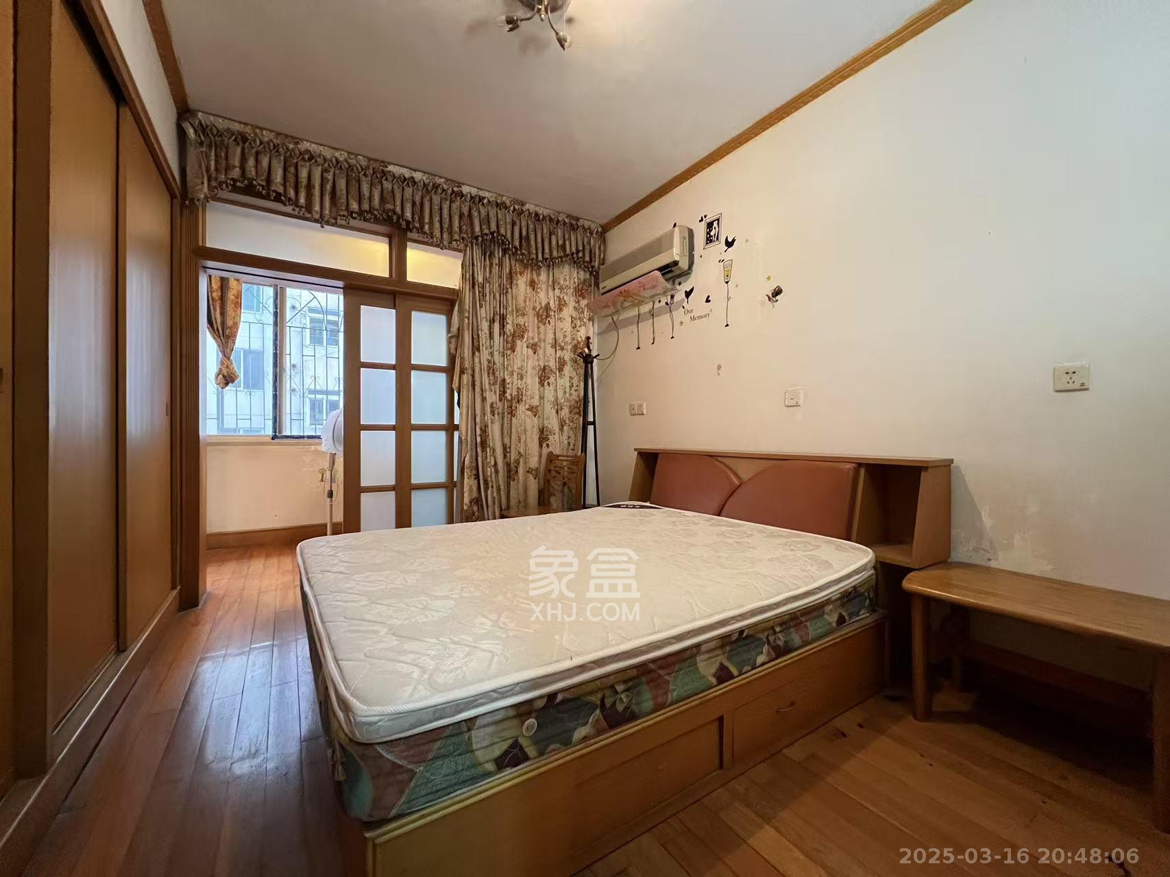 省水院宿舍 2室2厅1卫 1800.0元/月 省水院宿舍 2室2厅1卫 1800.0元/月室内图