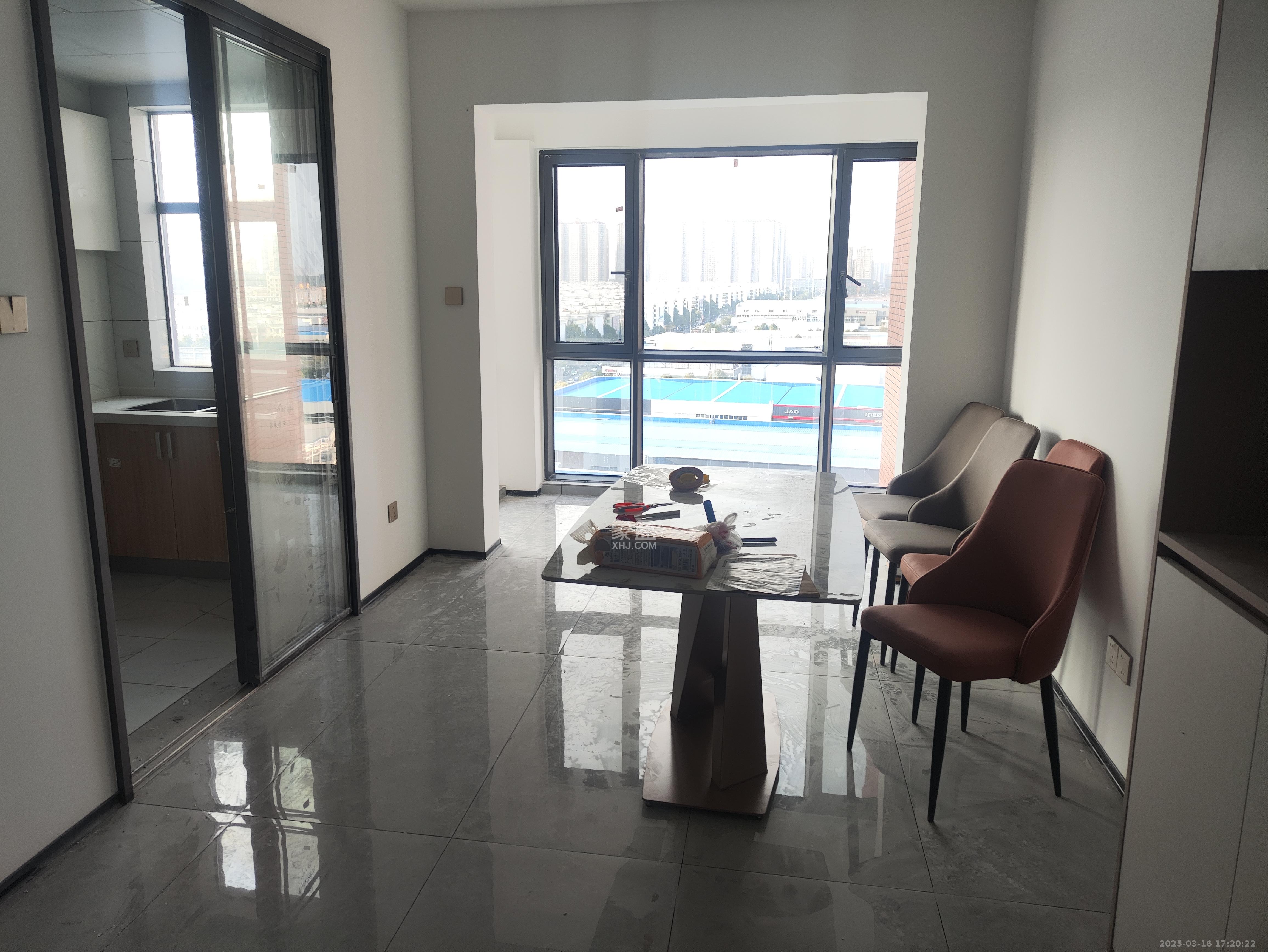 长永佳苑 3室2厅1卫 2000.0元/月 长永佳苑 3室2厅1卫 2000.0元/月室内图