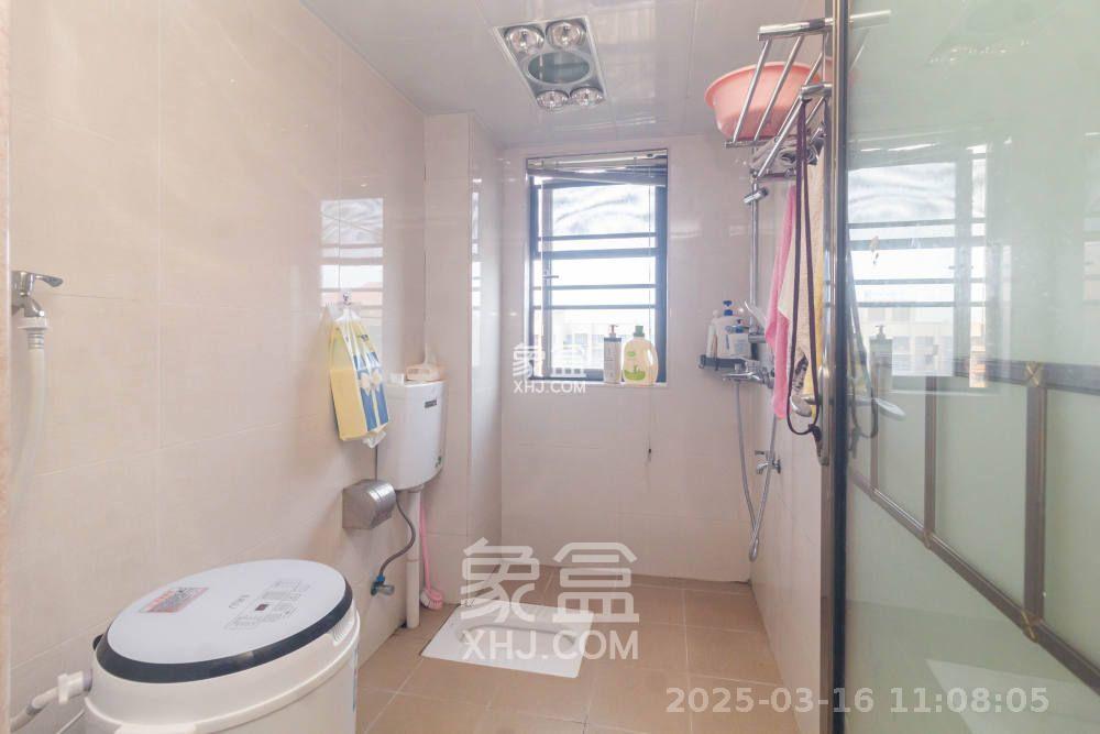 紫御江山  4室2厅2卫   2900.00元/月室内图