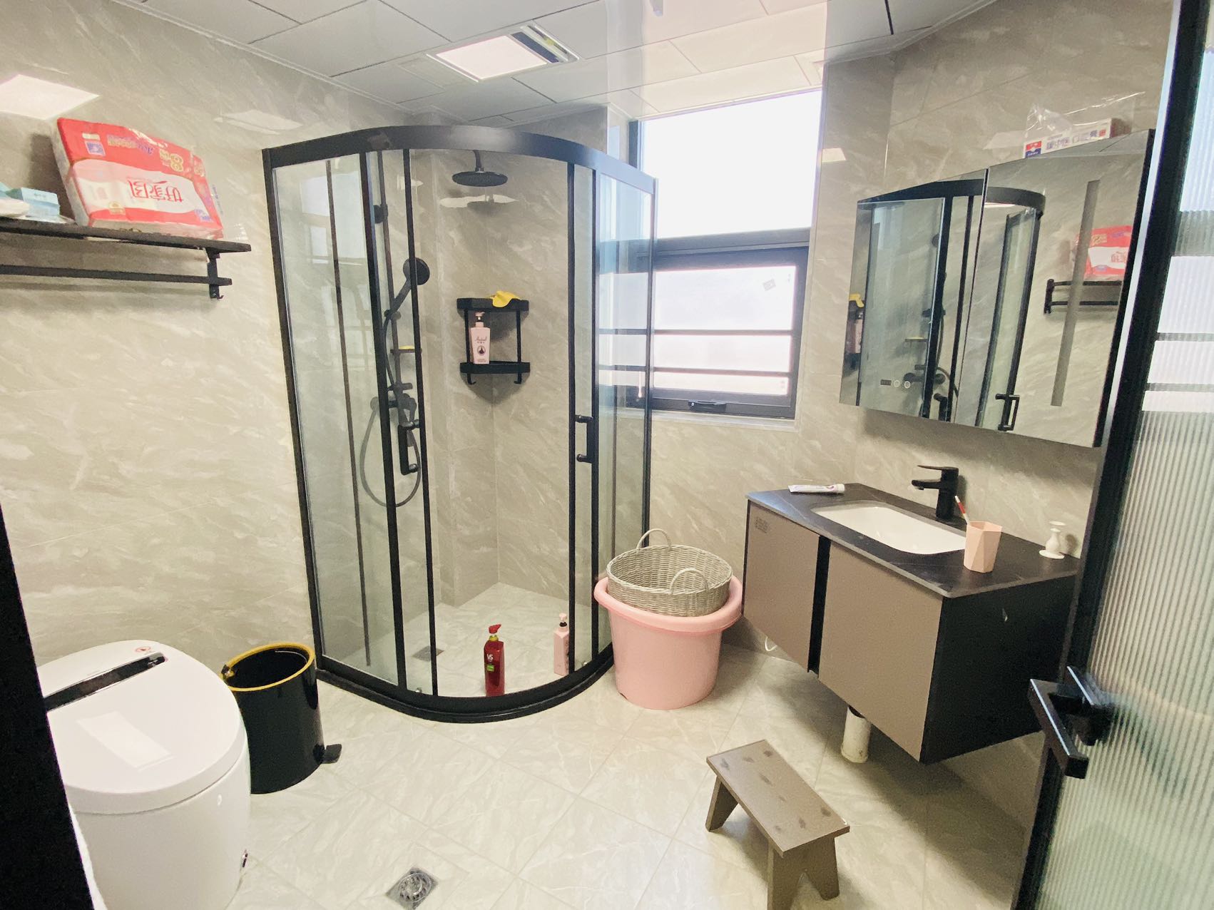 梓湖明珠 3室2厅2卫 3500.0元/月 梓湖明珠 3室2厅2卫 3500.0元/月室内图