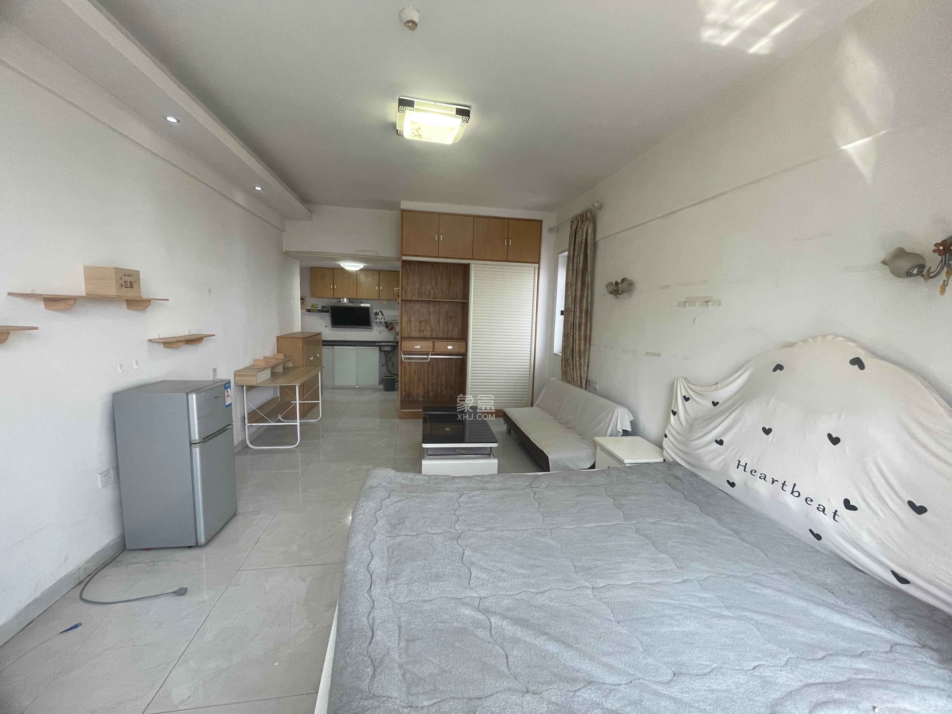 凯通国际城(凯通朝庭) 1室1厅1卫 1600.00元/月 凯通国际城(凯通朝庭) 1室1厅1卫 1600.00元/月室内图