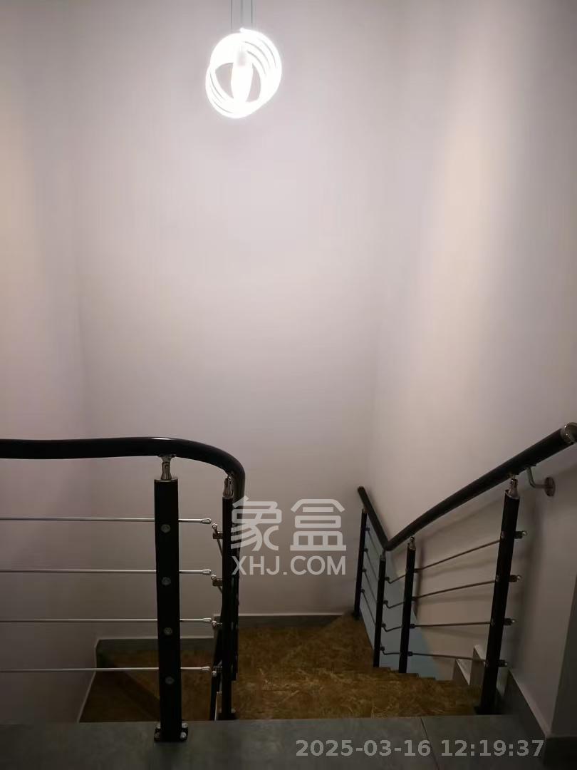 五矿万境水岸五期(五矿万境水岸文苑)  4室2厅2卫    4000.0元/月 五矿万境水岸五期(五矿万境水岸文苑)  4室2厅2卫    4000.0元/月