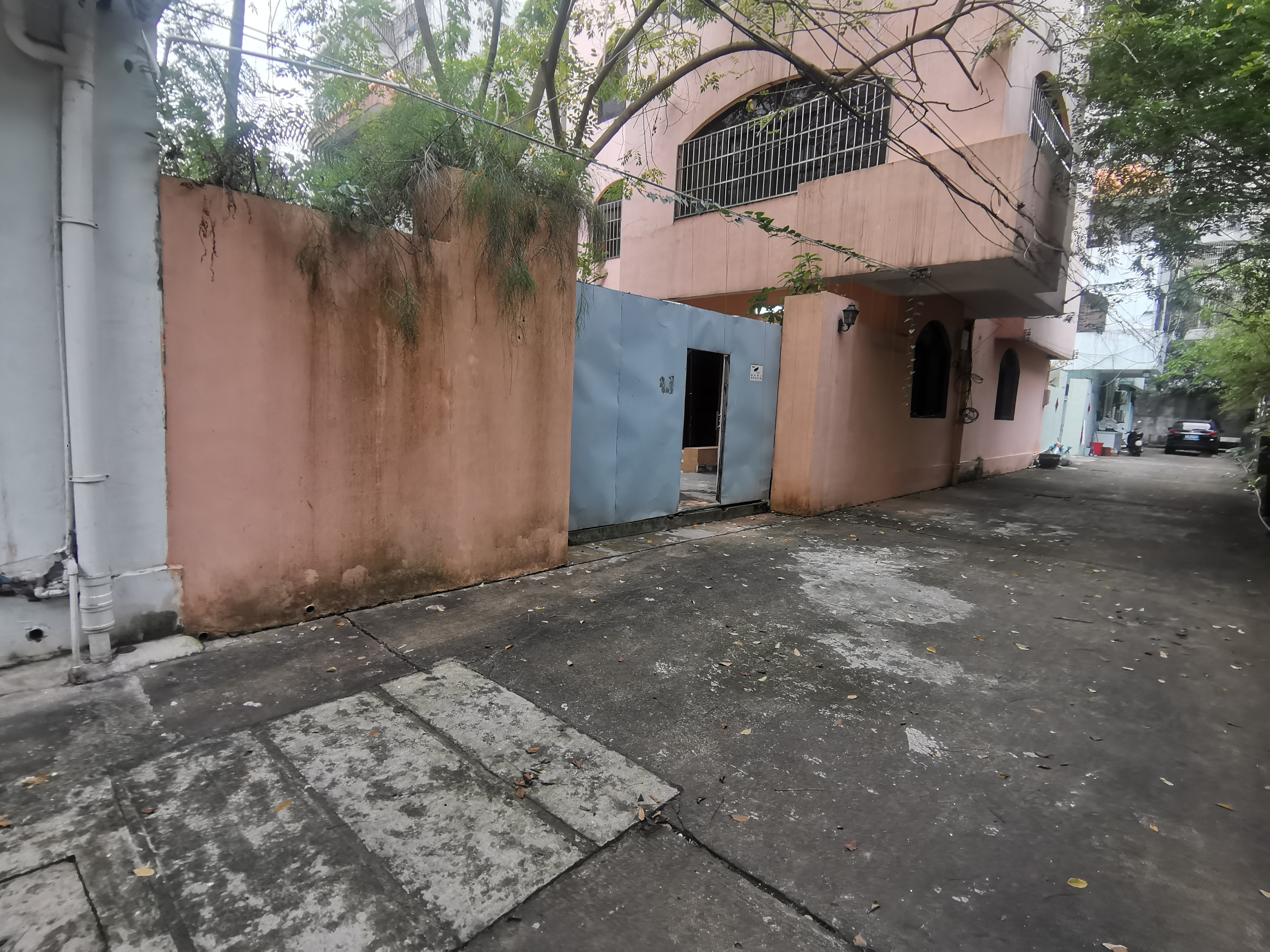 海房新村 9室2厅3卫 10000.0元/月 海房新村 9室2厅3卫 10000.0元/月室内图