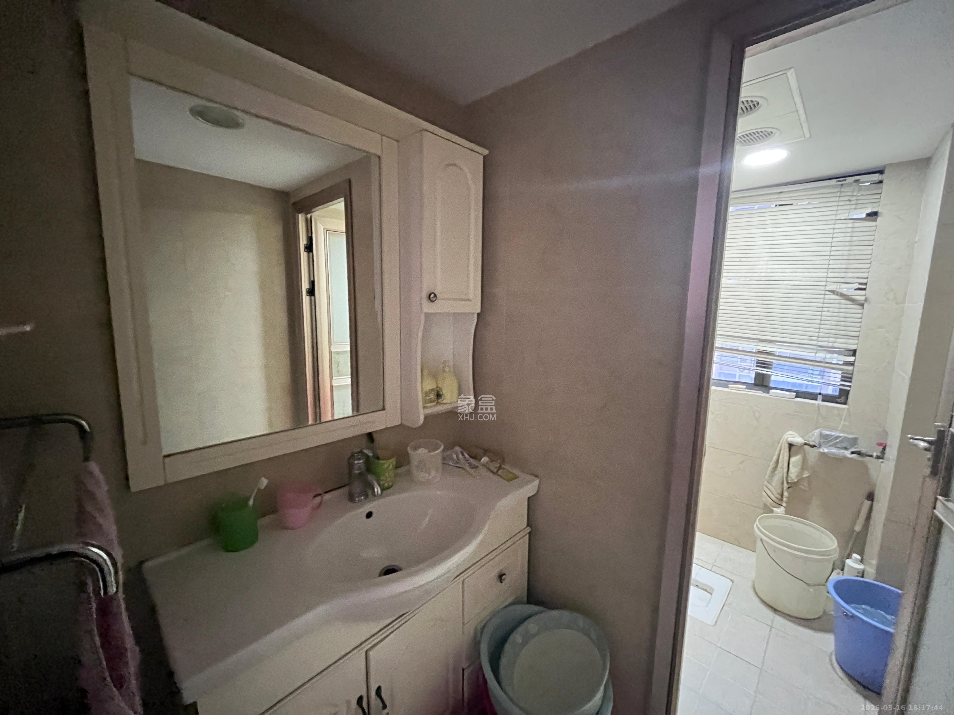 鑫远湘府逸园 3室2厅1卫 2200.0元/月 鑫远湘府逸园 3室2厅1卫 2200.0元/月室内图