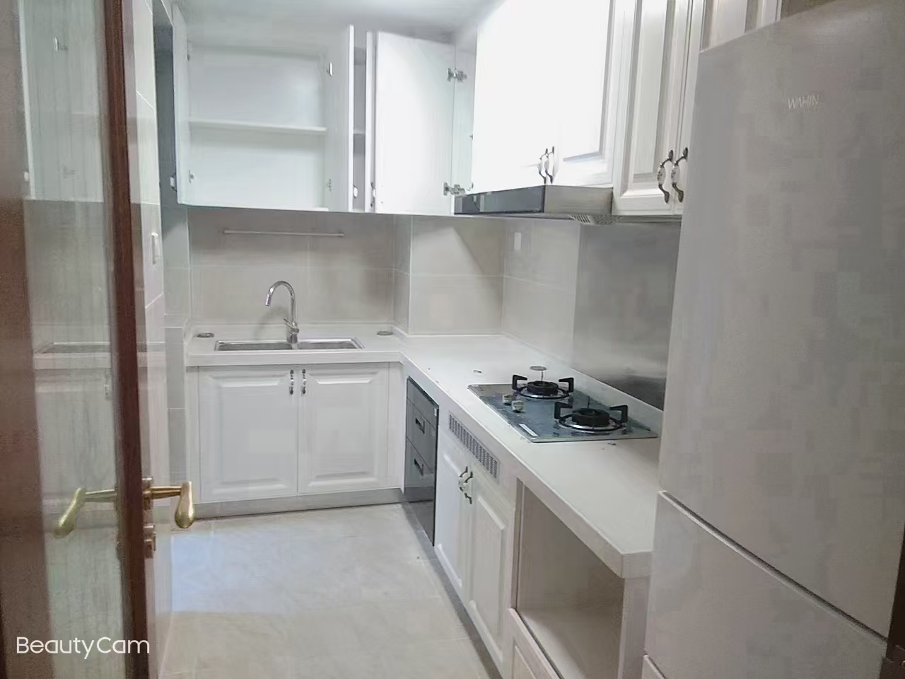 恒大华府 3室2厅1卫 2000.0元/月 恒大华府 3室2厅1卫 2000.0元/月室内图