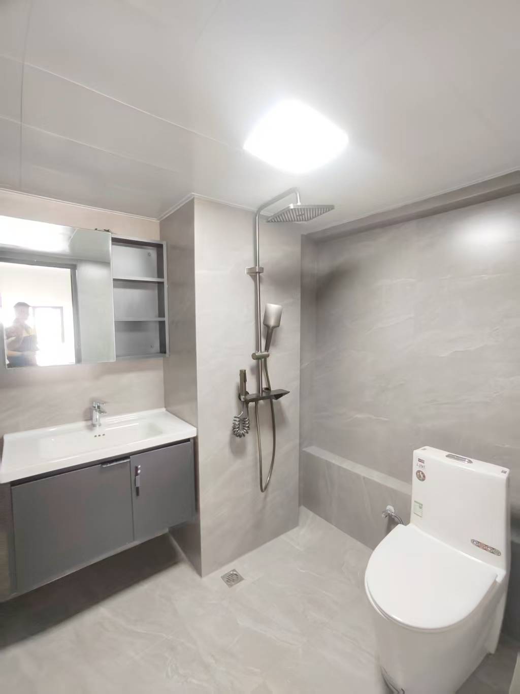 南光中心  2室2厅2卫    3800.0元/月 南光中心  2室2厅2卫    3800.0元/月室内图