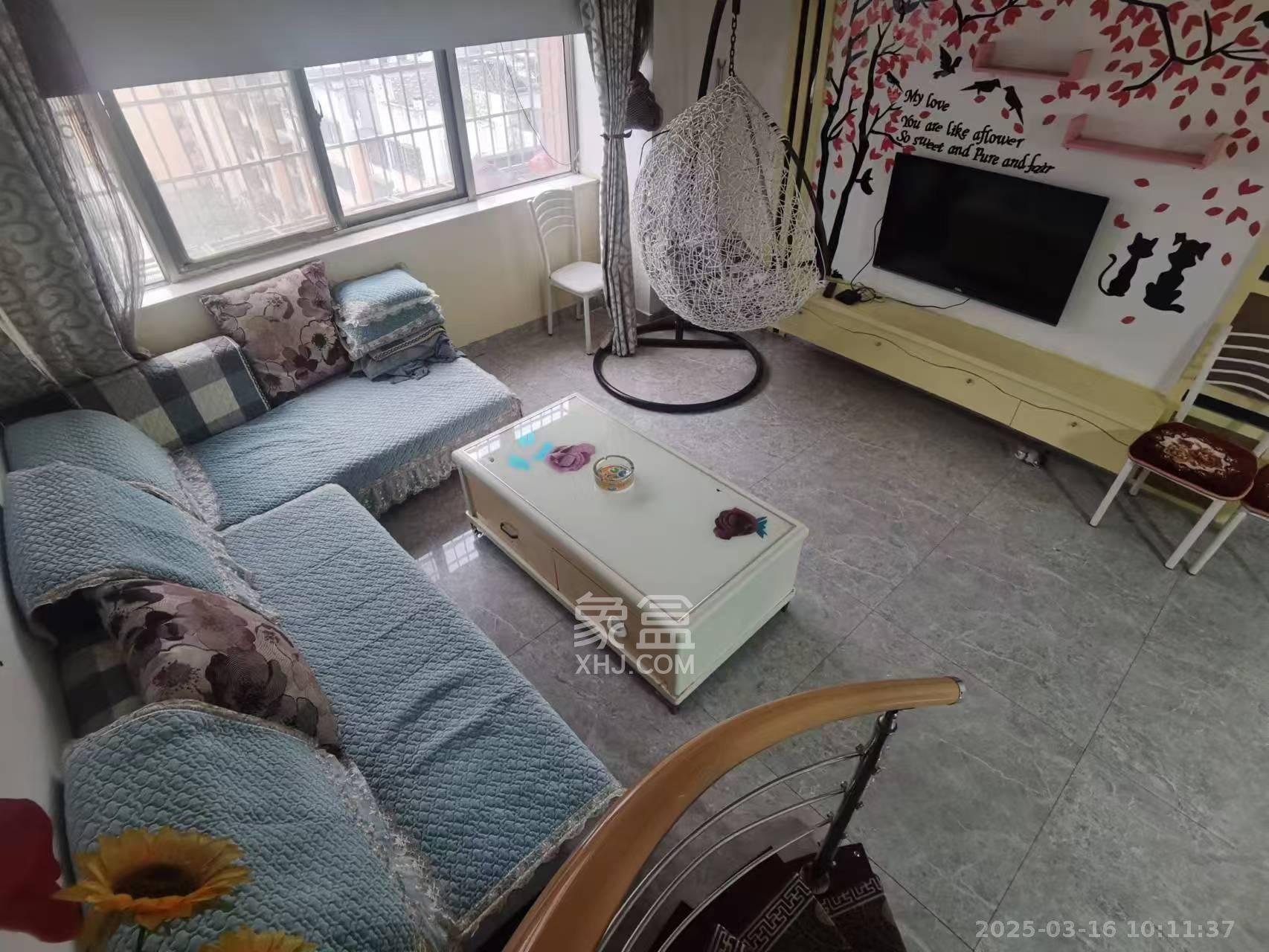 东园小区 2室2厅1卫 880.0元/月 东园小区 2室2厅1卫 880.0元/月室内图