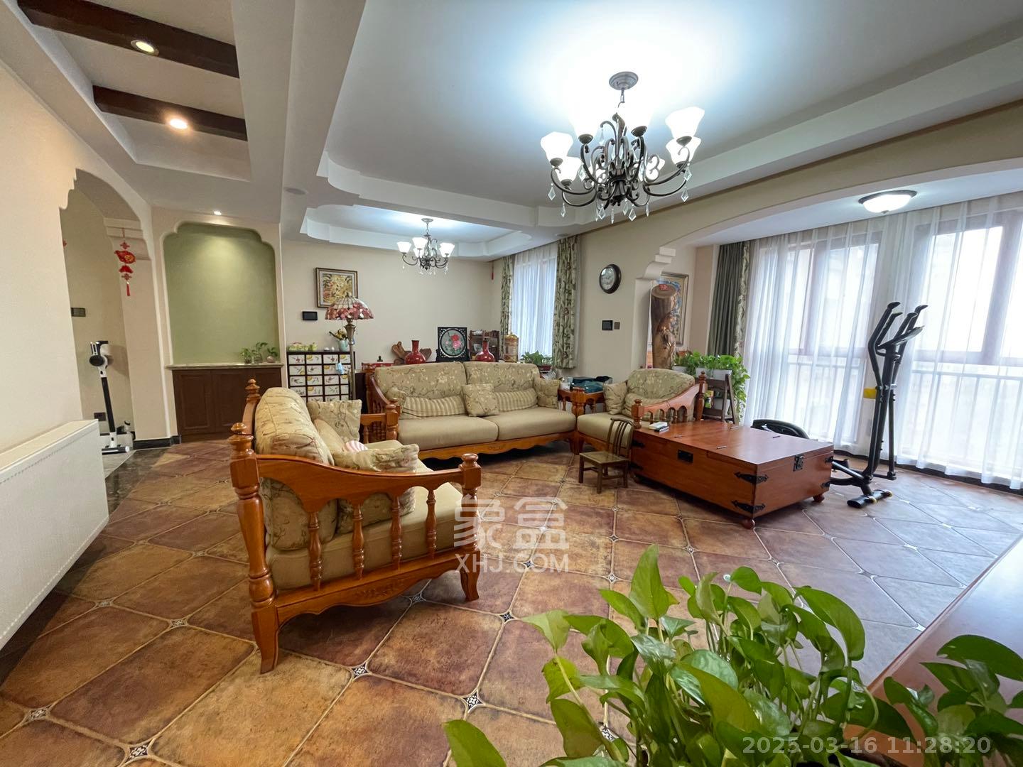 第六都(陆都小区) 3室2厅2卫 6000.0元/月 第六都(陆都小区) 3室2厅2卫 6000.0元/月室内图