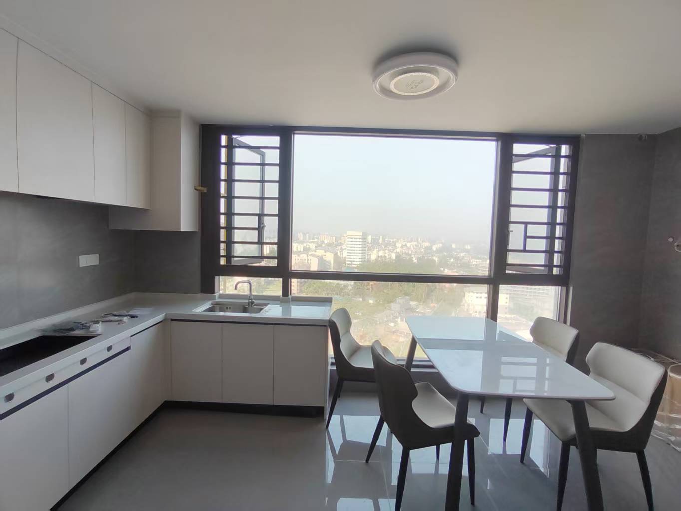 南光中心  2室2厅2卫    3800.0元/月 南光中心  2室2厅2卫    3800.0元/月室内图