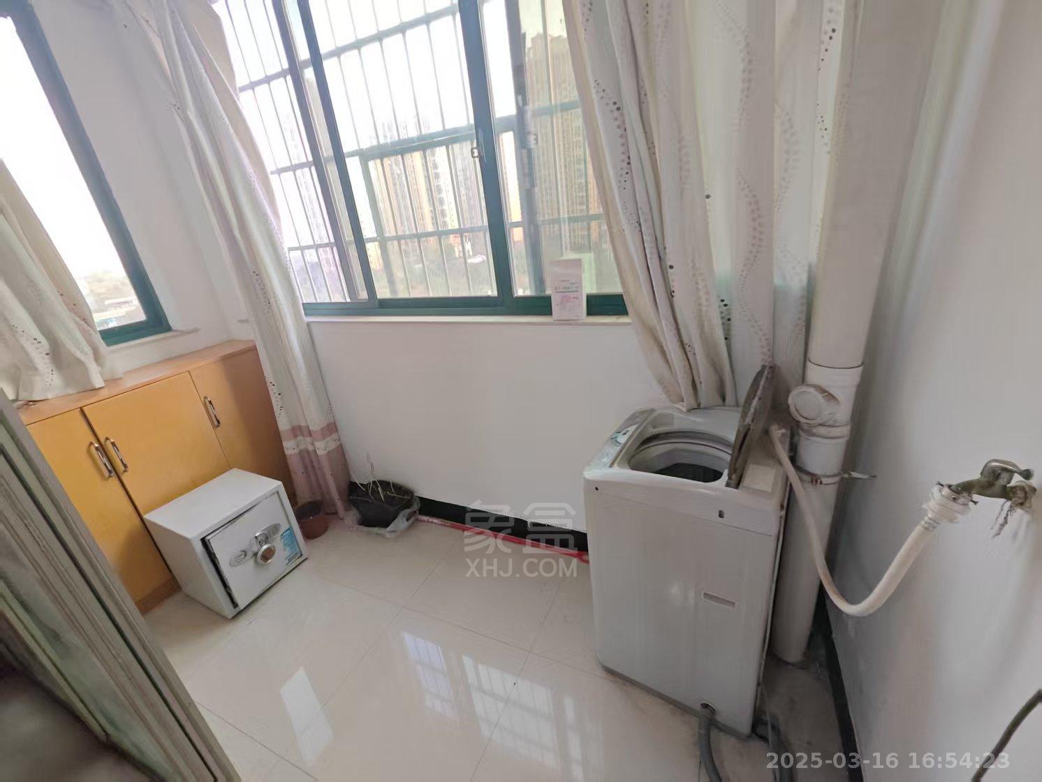 香山美境 2室1厅1卫 1400.0元/月 香山美境 2室1厅1卫 1400.0元/月室内图