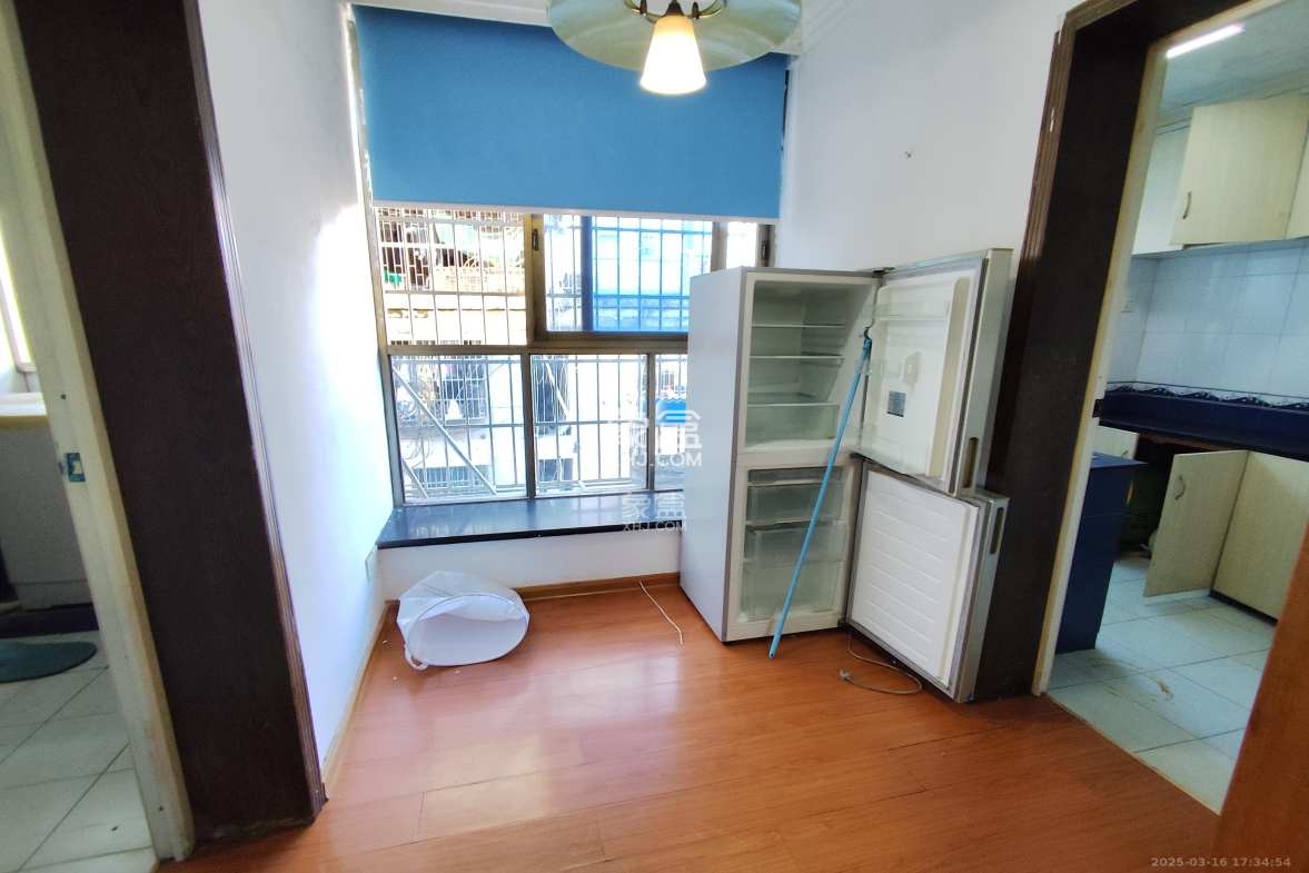 信丰公寓  1室1厅1卫    1900.0元/月 信丰公寓  1室1厅1卫    1900.0元/月室内图