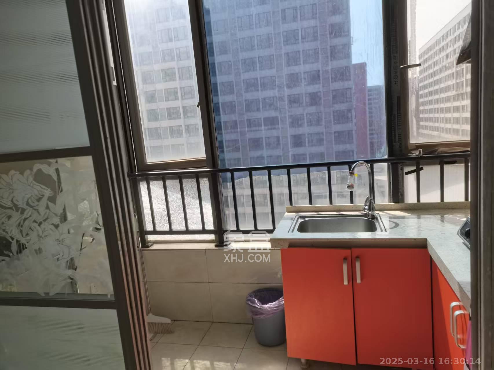 怡海星城  1室1厅1卫    1100.0元/月 怡海星城  1室1厅1卫    1100.0元/月