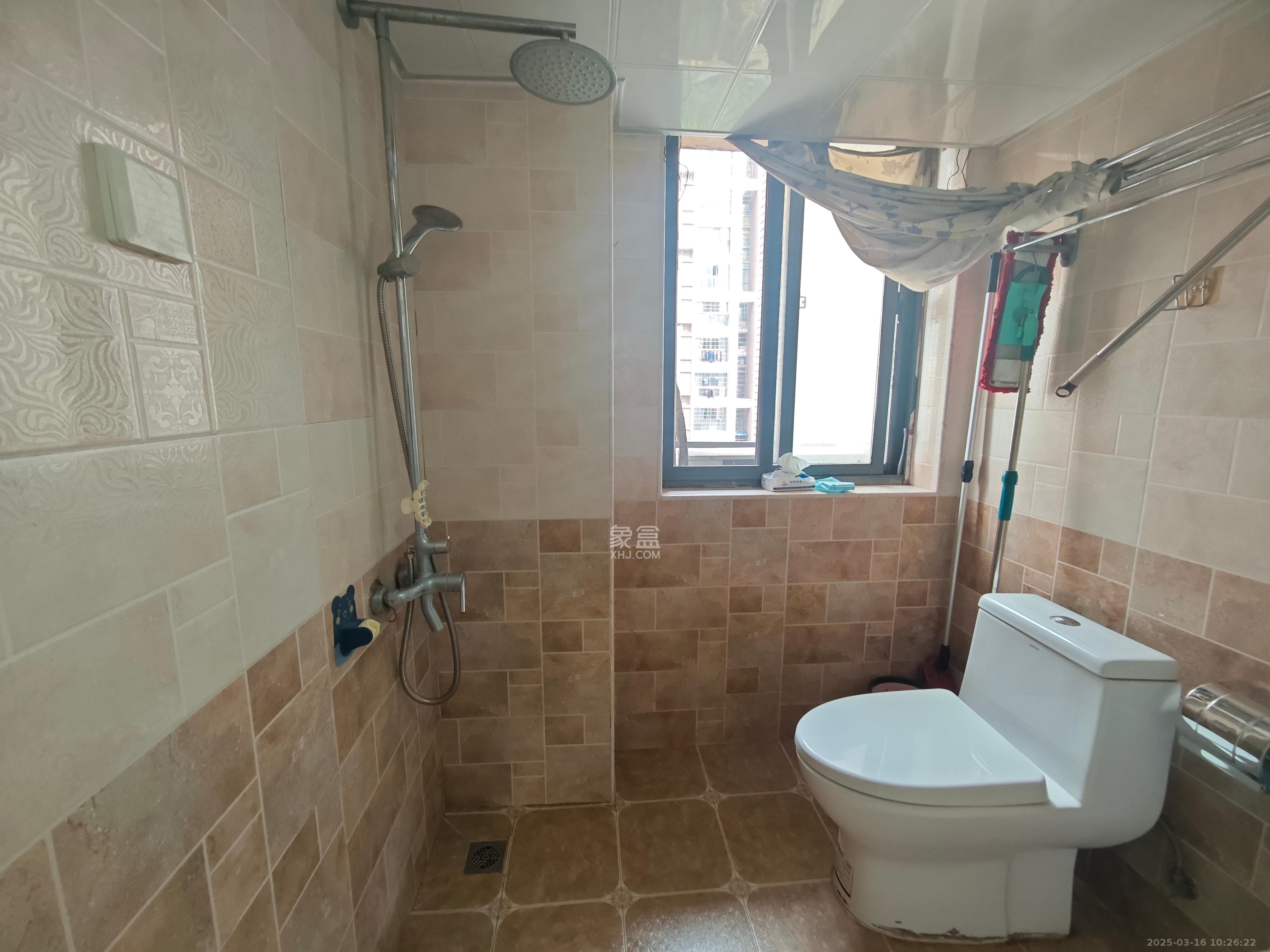 美利新世界 3室2厅1卫 2100.0元/月 美利新世界 3室2厅1卫 2100.0元/月室内图