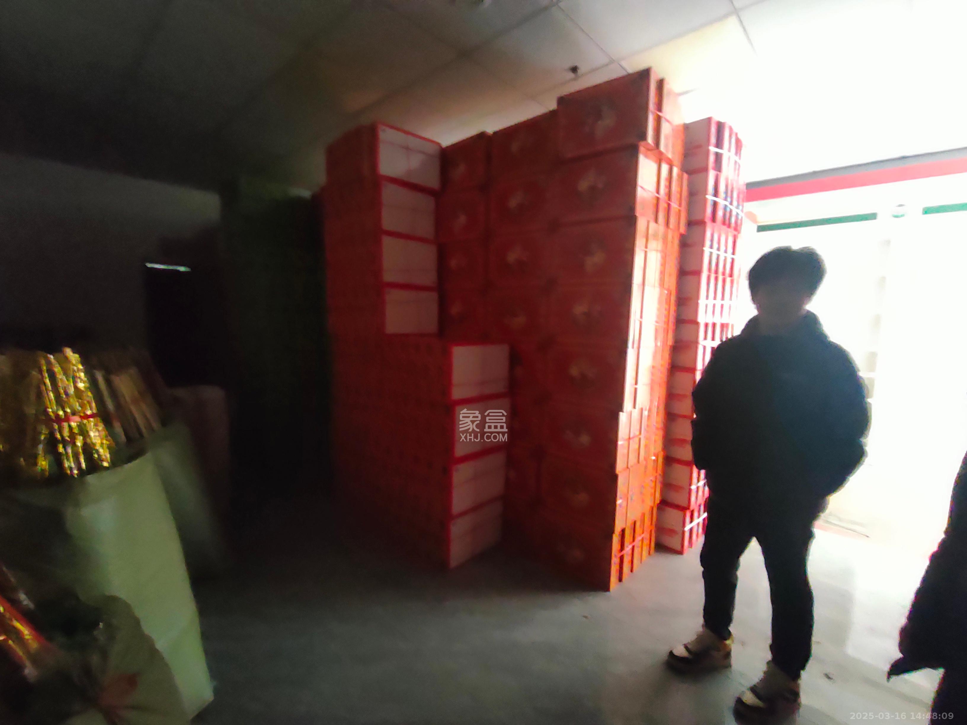 梅溪湖家居建材城  1室1厅1卫    4000.0元/月 梅溪湖家居建材城  1室1厅1卫    4000.0元/月室内图