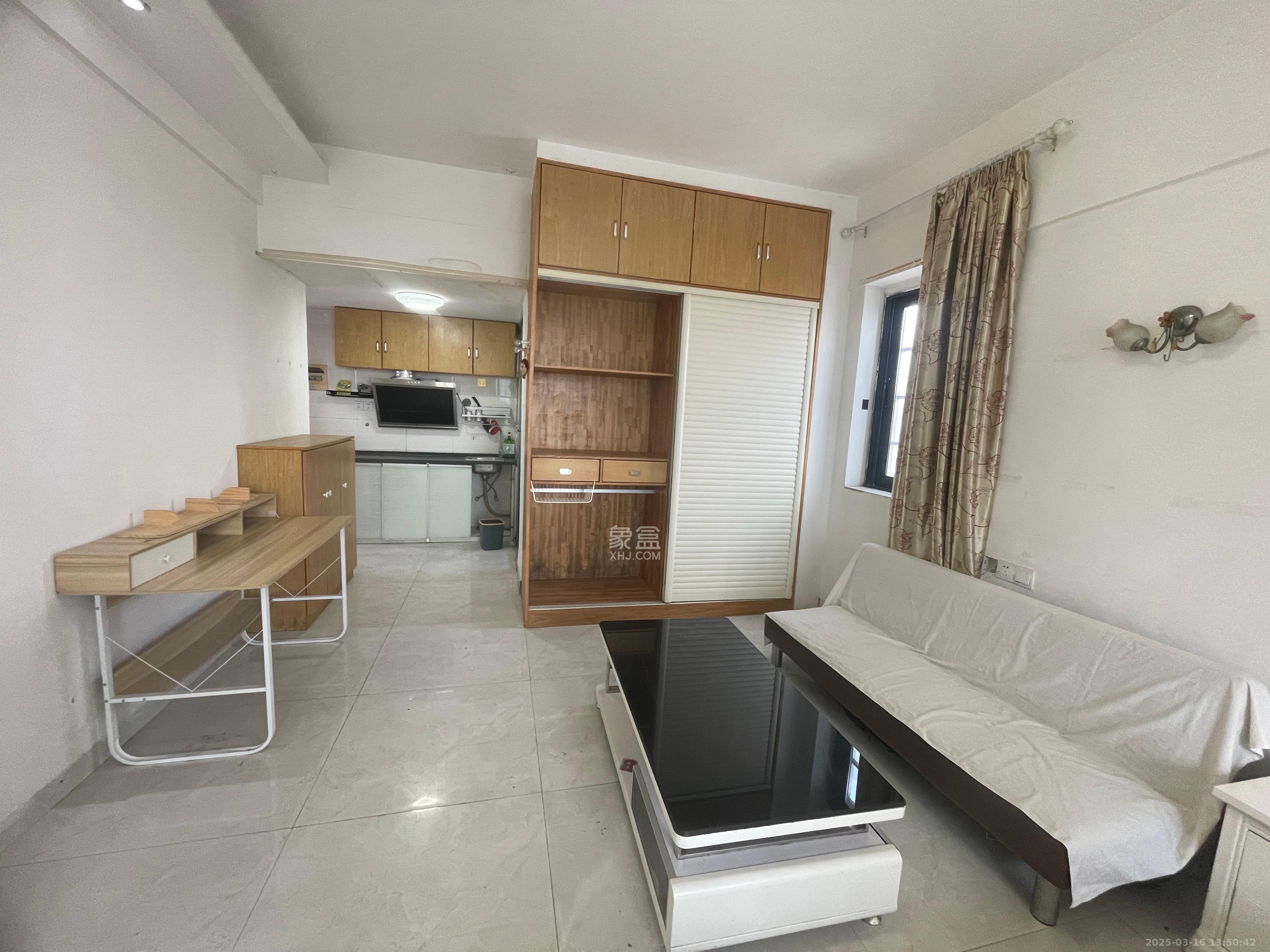 凯通国际城(凯通朝庭) 1室1厅1卫 1600.00元/月 凯通国际城(凯通朝庭) 1室1厅1卫 1600.00元/月室内图