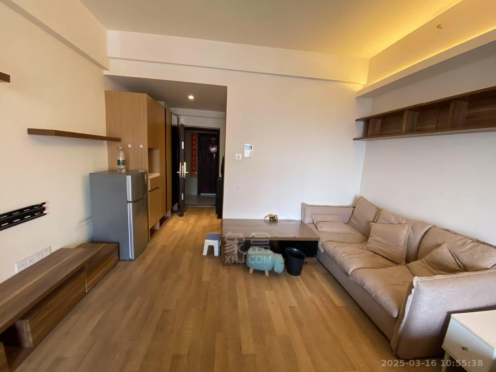 中泰财富湘江 1室1厅1卫 1400.0元/月 中泰财富湘江 1室1厅1卫 1400.0元/月室内图