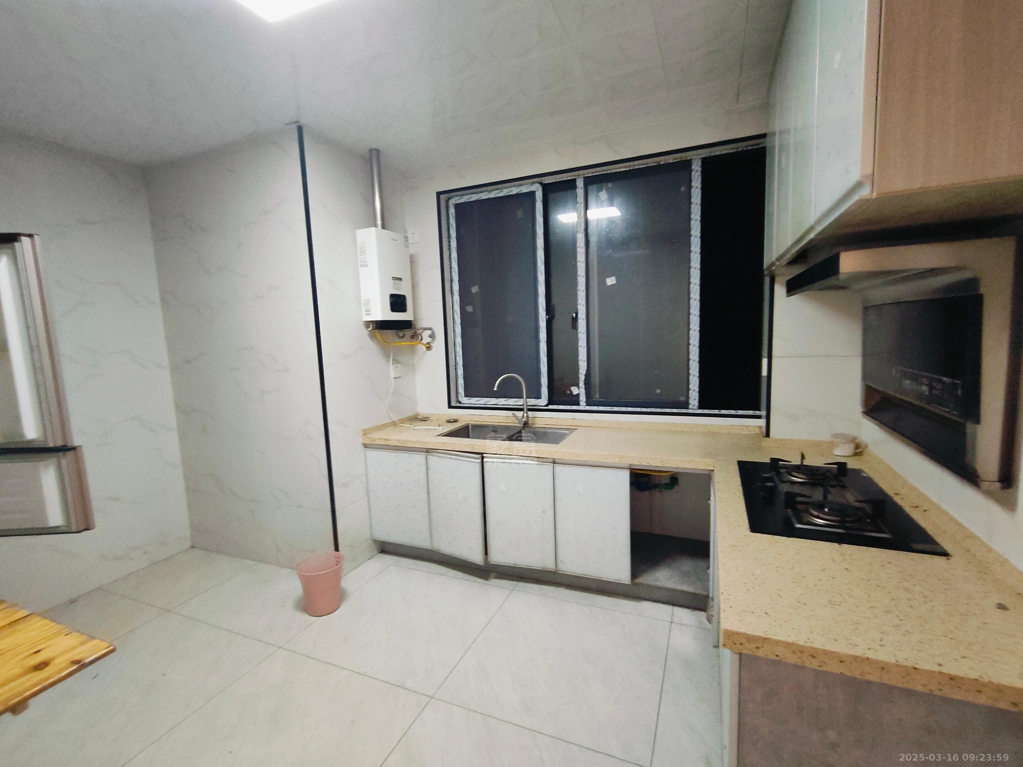 时代新城(翰林府) 3室1厅1卫 1200.0元/月 时代新城(翰林府) 3室1厅1卫 1200.0元/月室内图