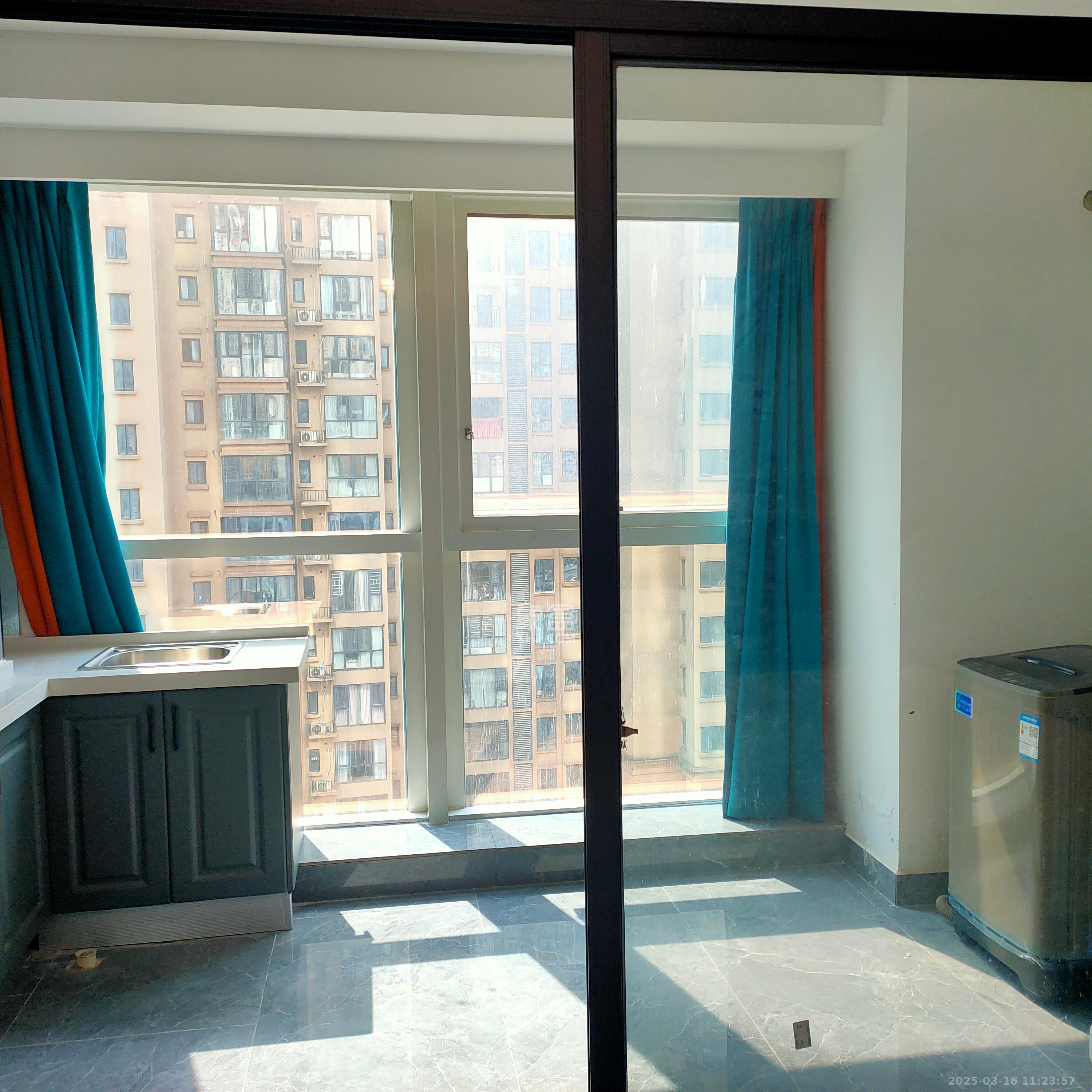 中建嘉和城  1室1厅1卫    1550.0元/月 中建嘉和城  1室1厅1卫    1550.0元/月室内图