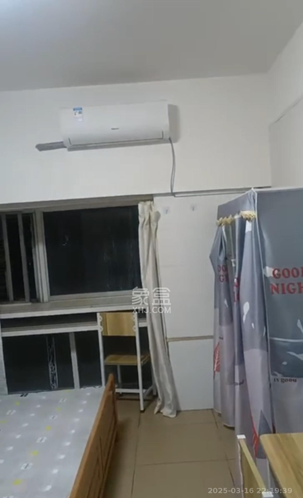 山水华景 1室1厅1卫 1500.0元/月 山水华景 1室1厅1卫 1500.0元/月室内图