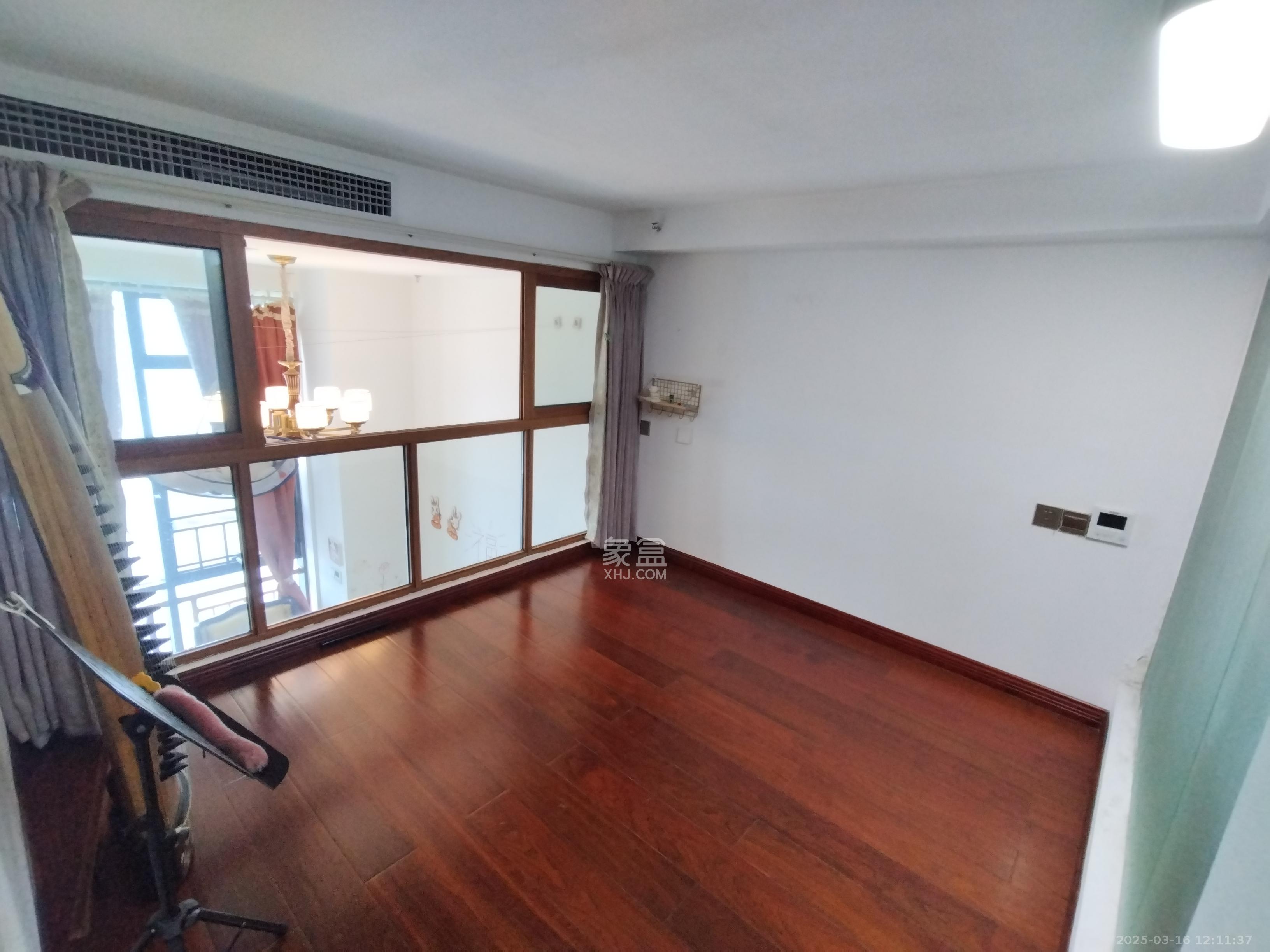 达美溪湖湾 1室1厅1卫 3500.0元/月 达美溪湖湾 1室1厅1卫 3500.0元/月室内图