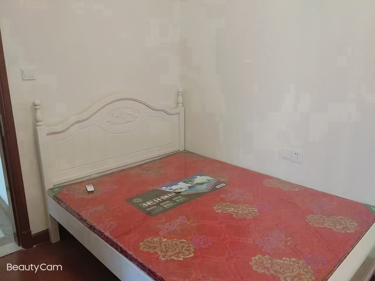 恒大华府 3室2厅1卫 2000.0元/月 恒大华府 3室2厅1卫 2000.0元/月室内图