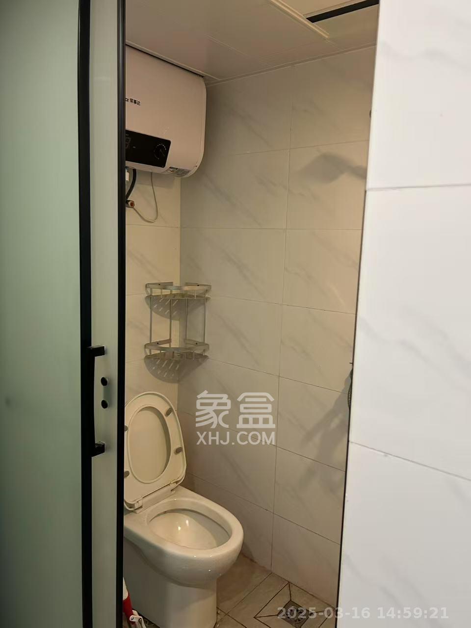 新长海D1站 1室1厅1卫 1350.0元/月 新长海D1站 1室1厅1卫 1350.0元/月室内图