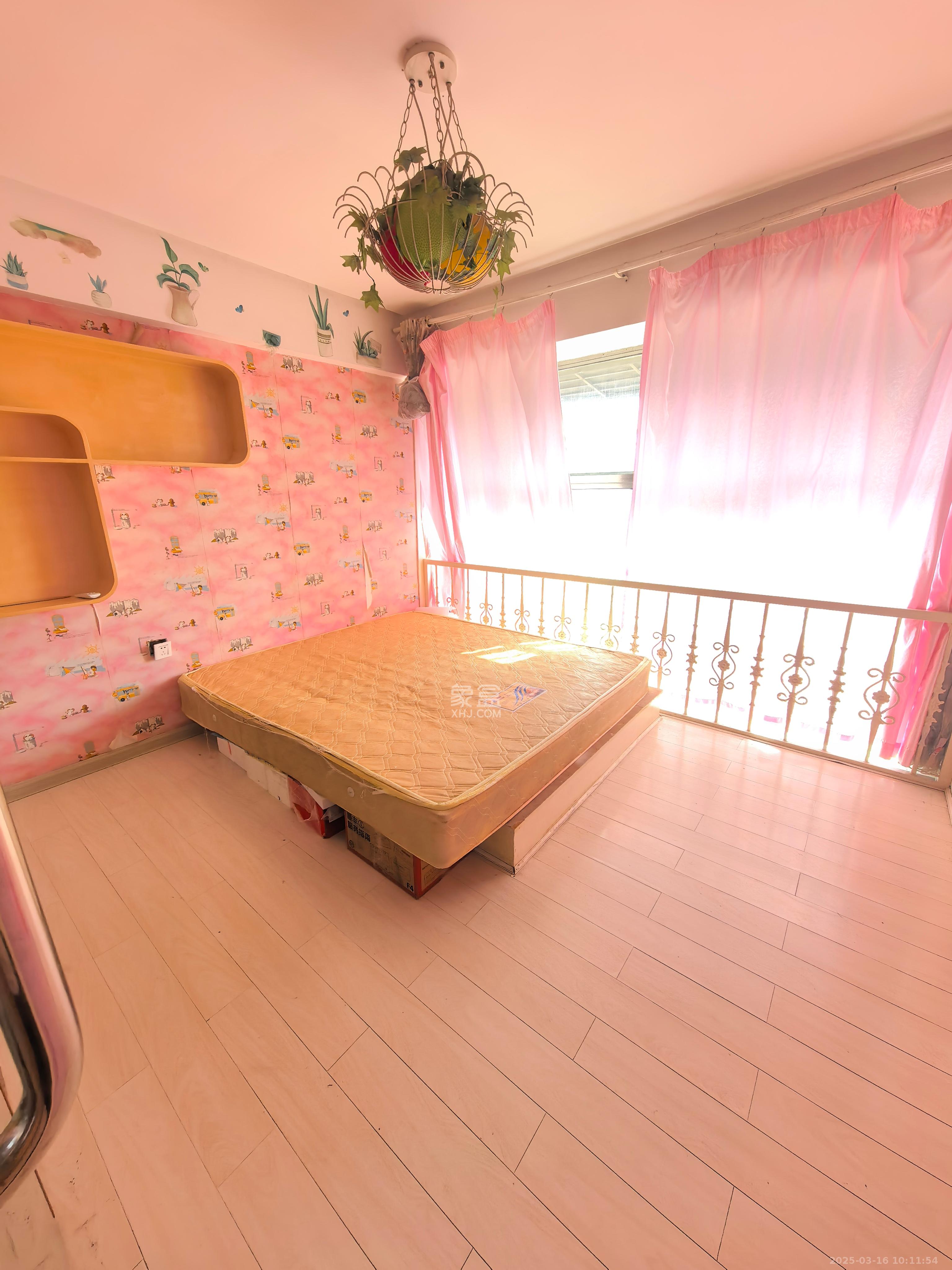 东园小区 2室2厅1卫 880.0元/月 东园小区 2室2厅1卫 880.0元/月室内图