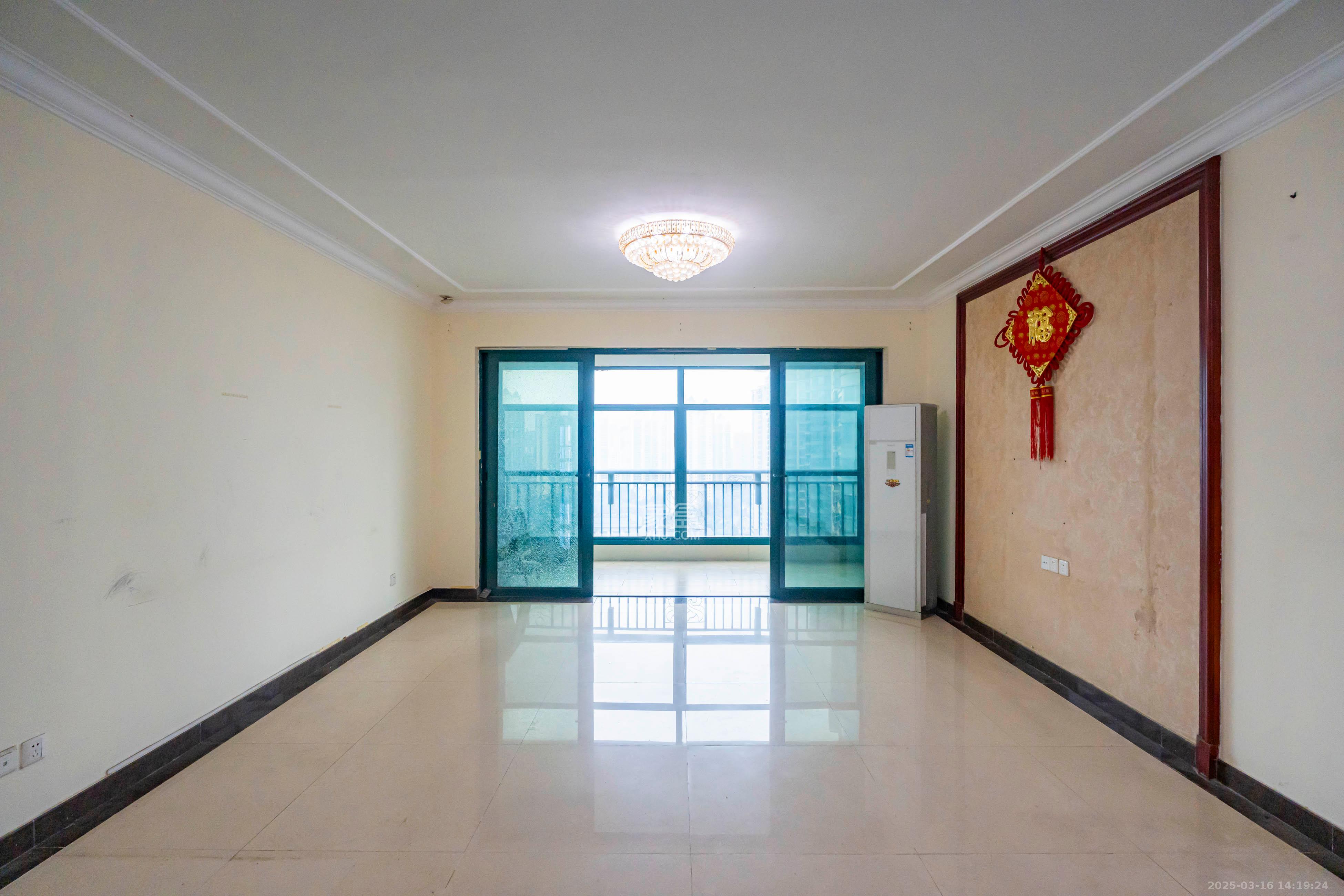 恒大雅苑 4室2厅2卫 3200.0元/月 恒大雅苑 4室2厅2卫 3200.0元/月室内图