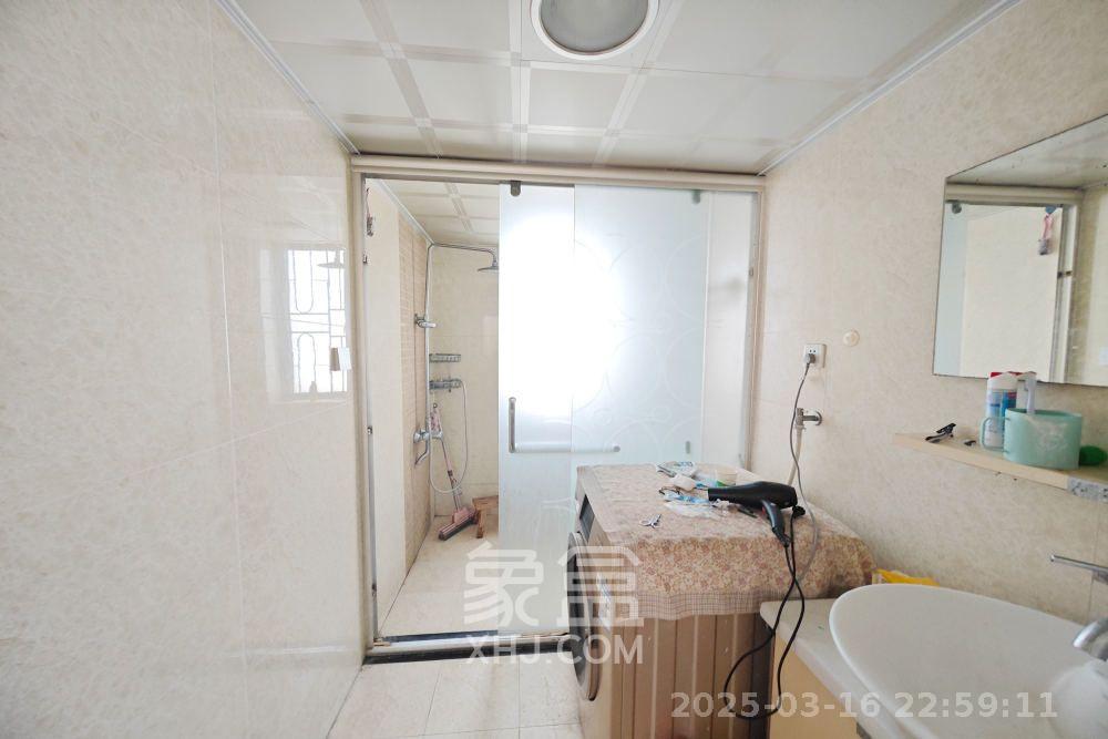 兰亭优壳（隽峰苑）  3室2厅2卫   2500.00元/月室内图