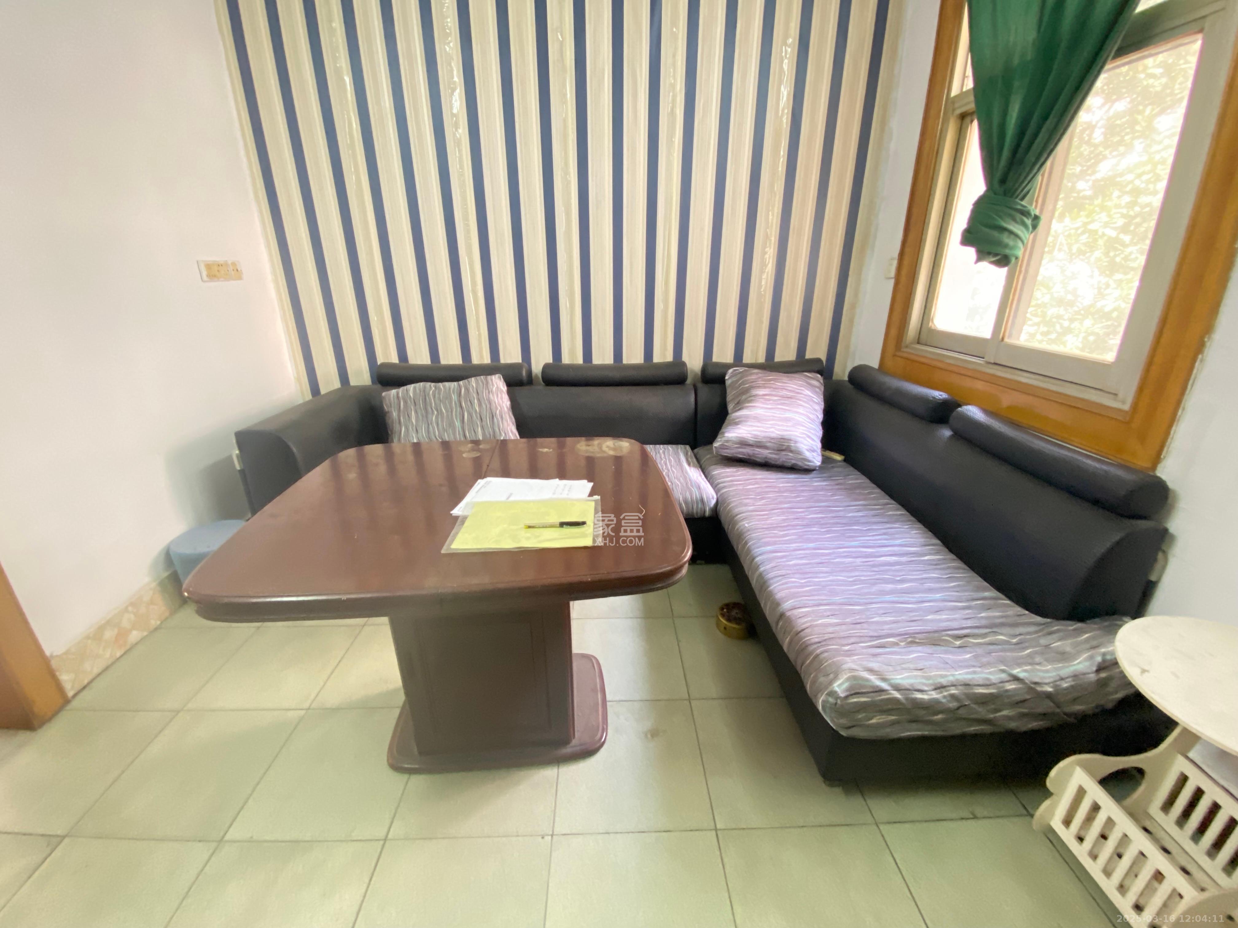 长沙理工大学东院西院 2室1厅1卫 1600.0元/月 长沙理工大学东院西院 2室1厅1卫 1600.0元/月室内图