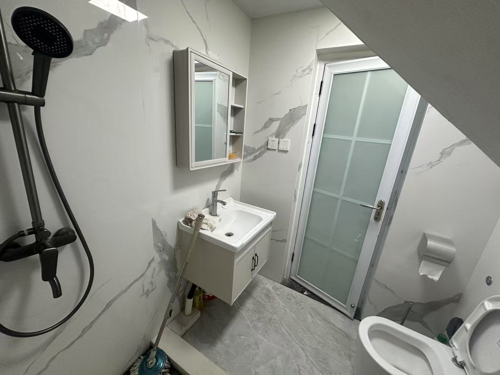 绿地海德公馆 3室2厅2卫 3700.0元/月 绿地海德公馆 3室2厅2卫 3700.0元/月室内图