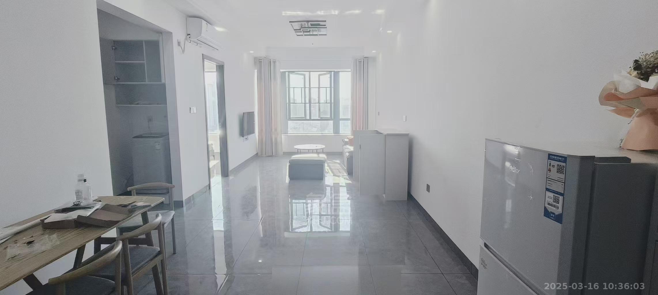 奥园广场 2室2厅1卫 2500.0元/月 奥园广场 2室2厅1卫 2500.0元/月室内图