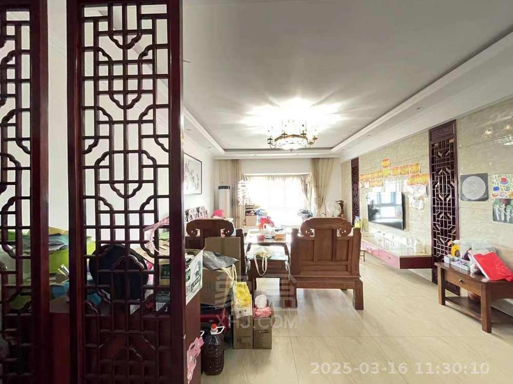 利江花园 4室2厅2卫 2000.0元/月 利江花园 4室2厅2卫 2000.0元/月室内图