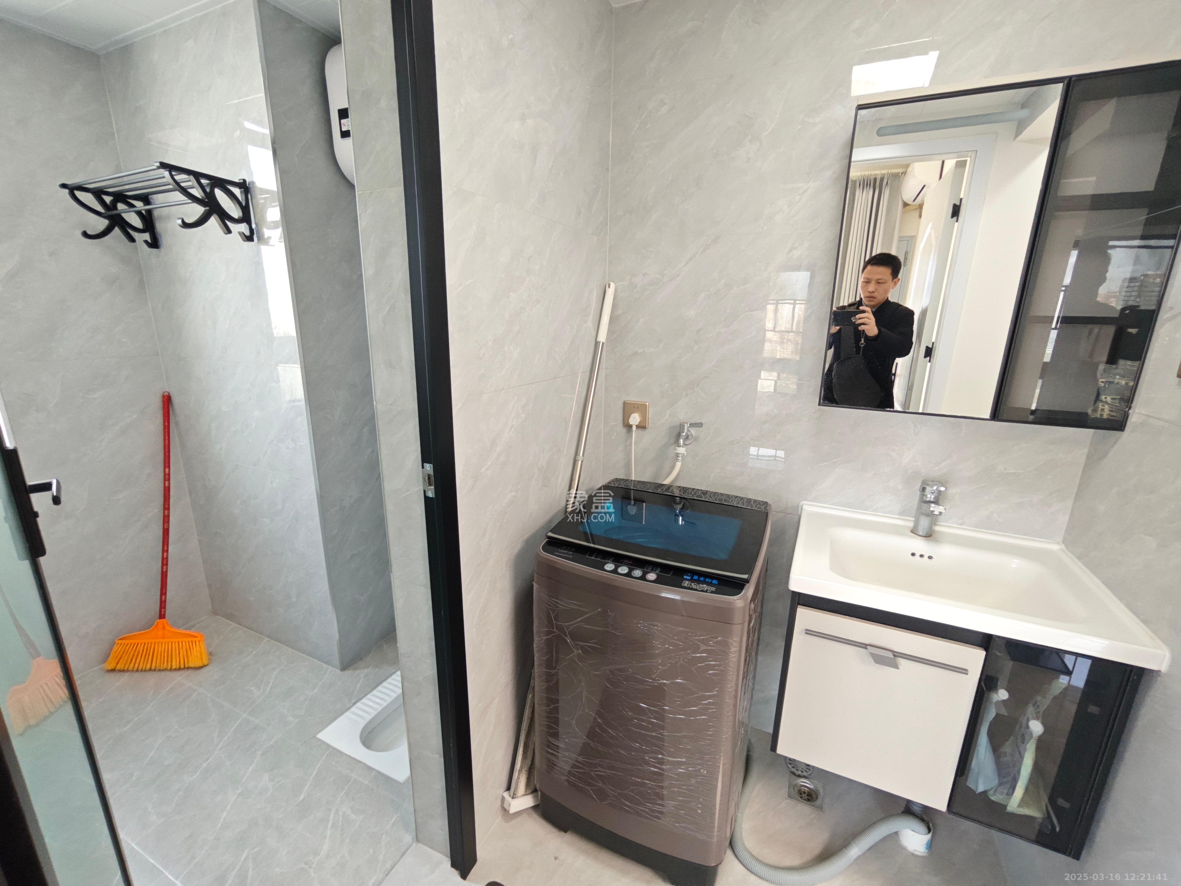 碧桂园城市之光  2室1厅1卫   2500.00元/月室内图
