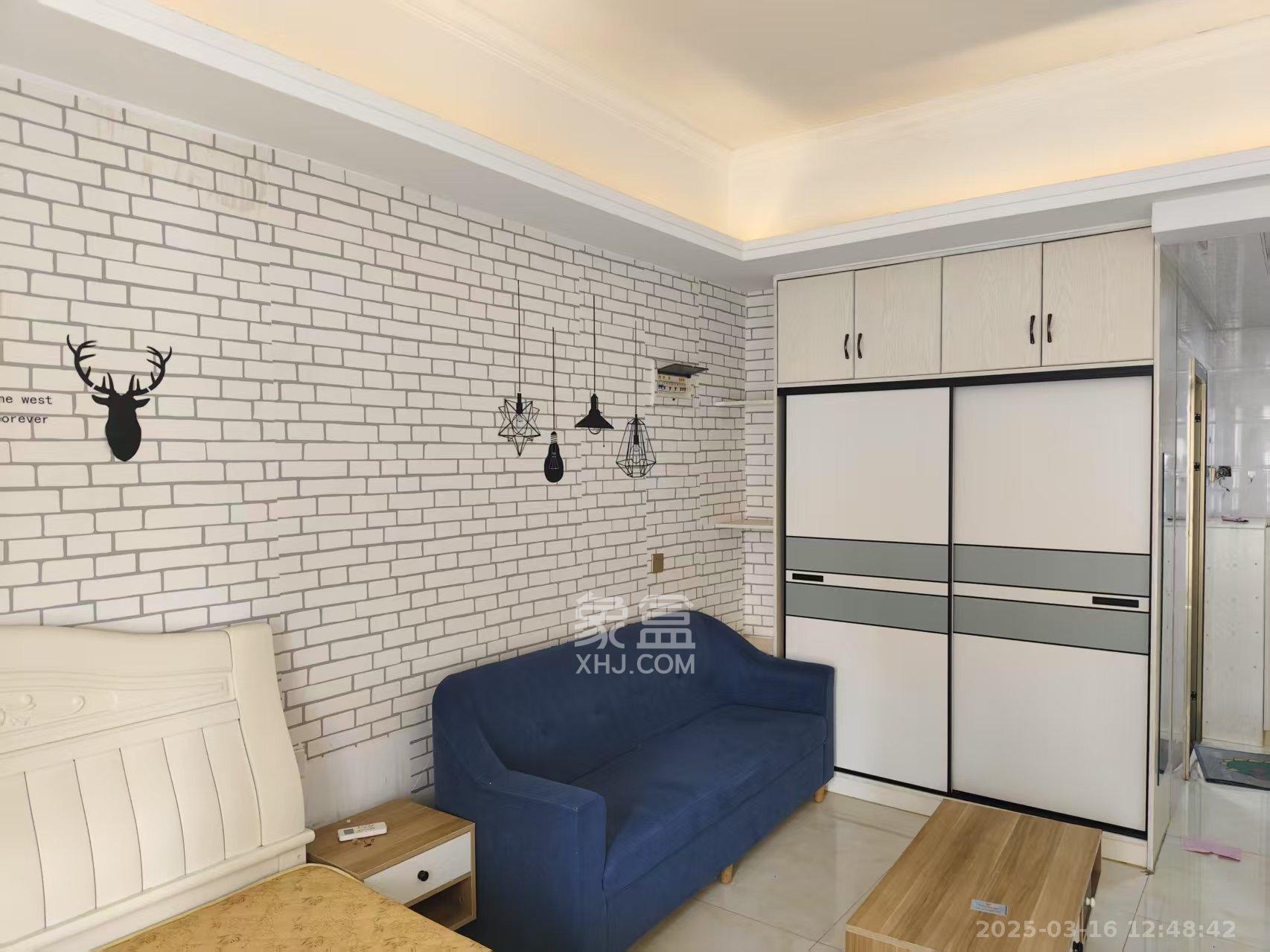 新世界广场 1室1厅1卫 1500.0元/月 新世界广场 1室1厅1卫 1500.0元/月室内图