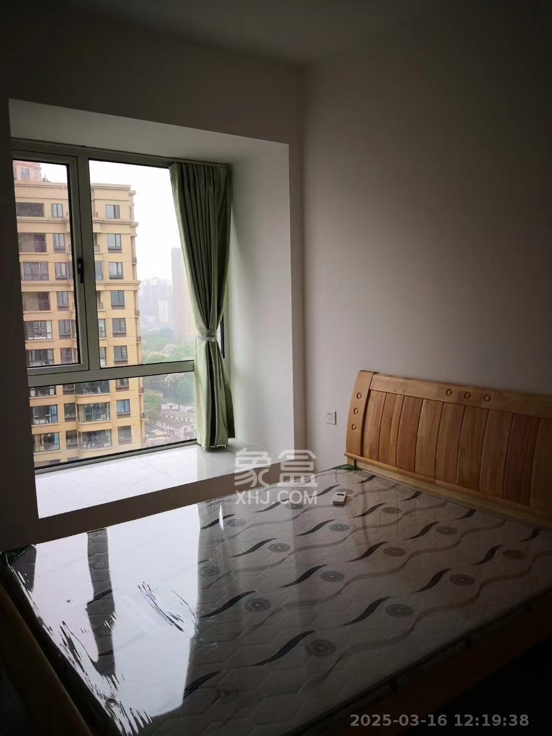 五矿万境水岸五期(五矿万境水岸文苑)  4室2厅2卫    4000.0元/月 五矿万境水岸五期(五矿万境水岸文苑)  4室2厅2卫    4000.0元/月室内图