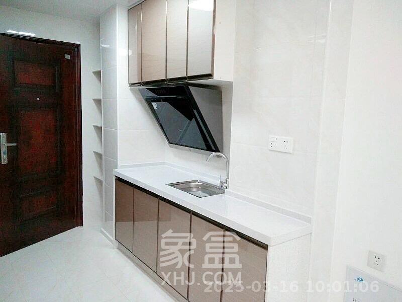 钰龙天下二期(钰龙佳园) 1室1厅1卫 1200.0元/月 钰龙天下二期(钰龙佳园) 1室1厅1卫 1200.0元/月室内图